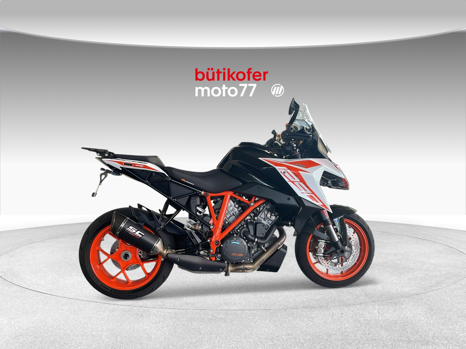 KTM 1290 Super Duke GT ABS-showroom-element-1