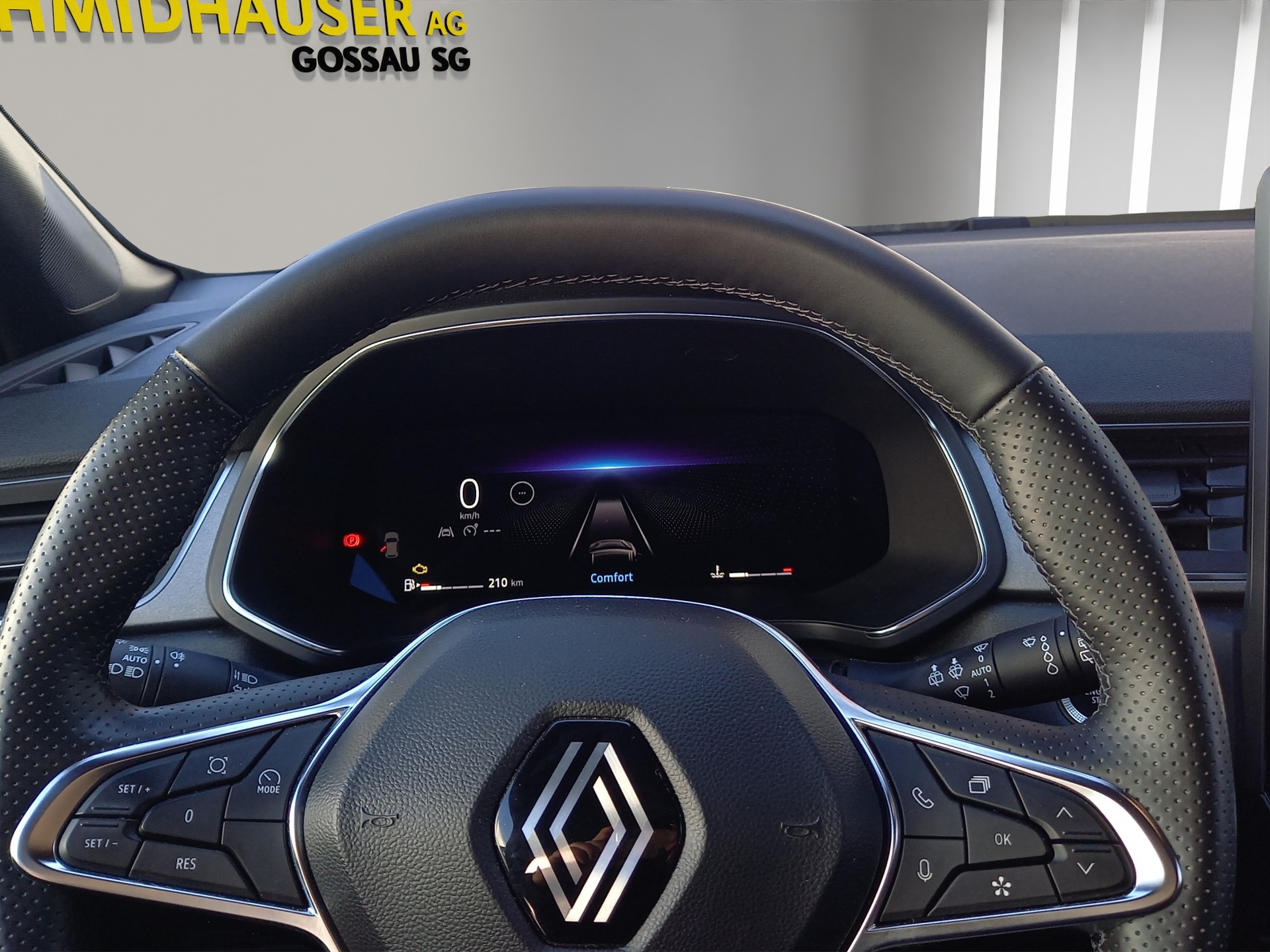 RENAULT Captur 1.3 TCe 140 techno-image-10