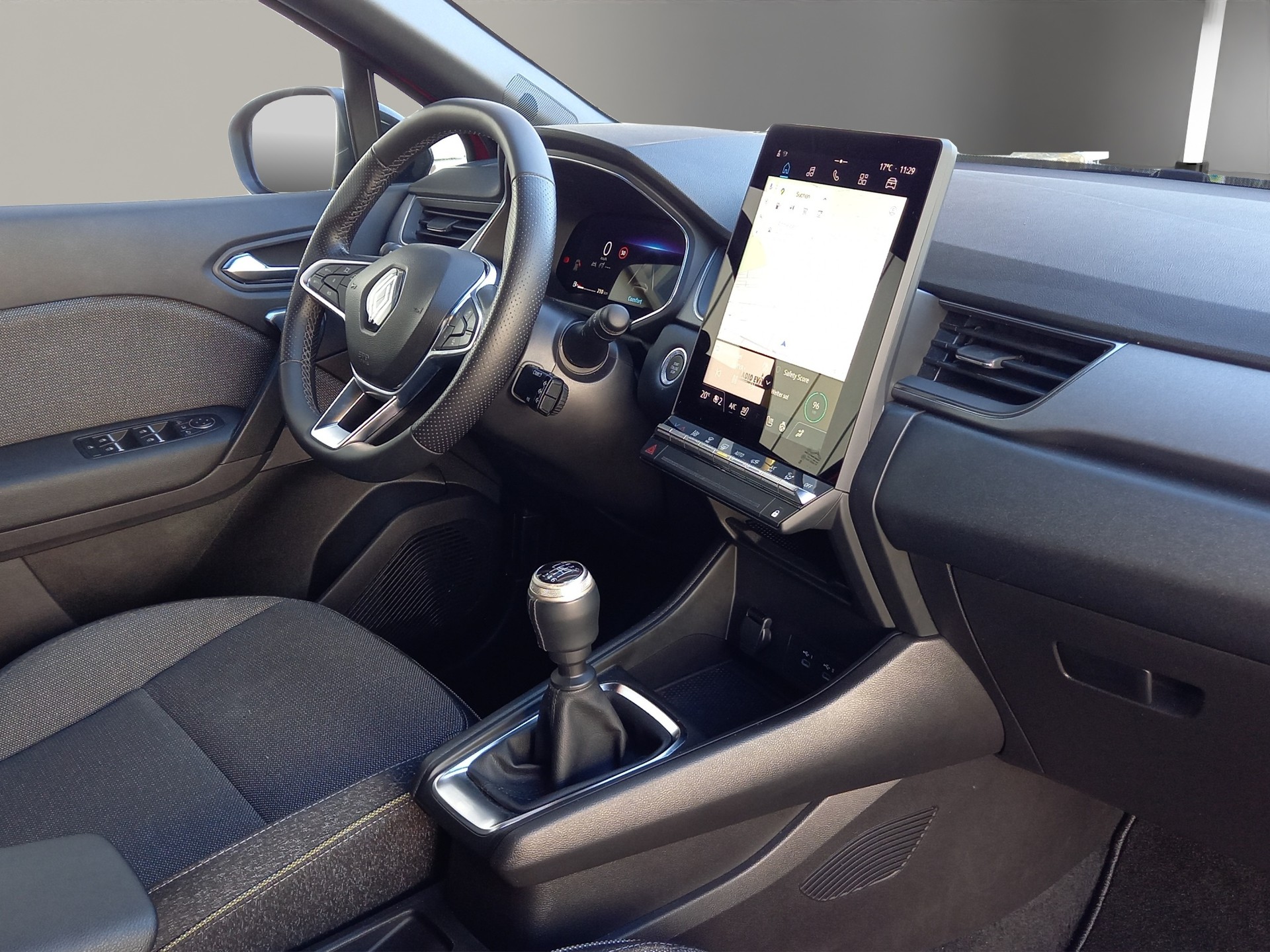 RENAULT Captur 1.3 TCe 140 techno-image-12