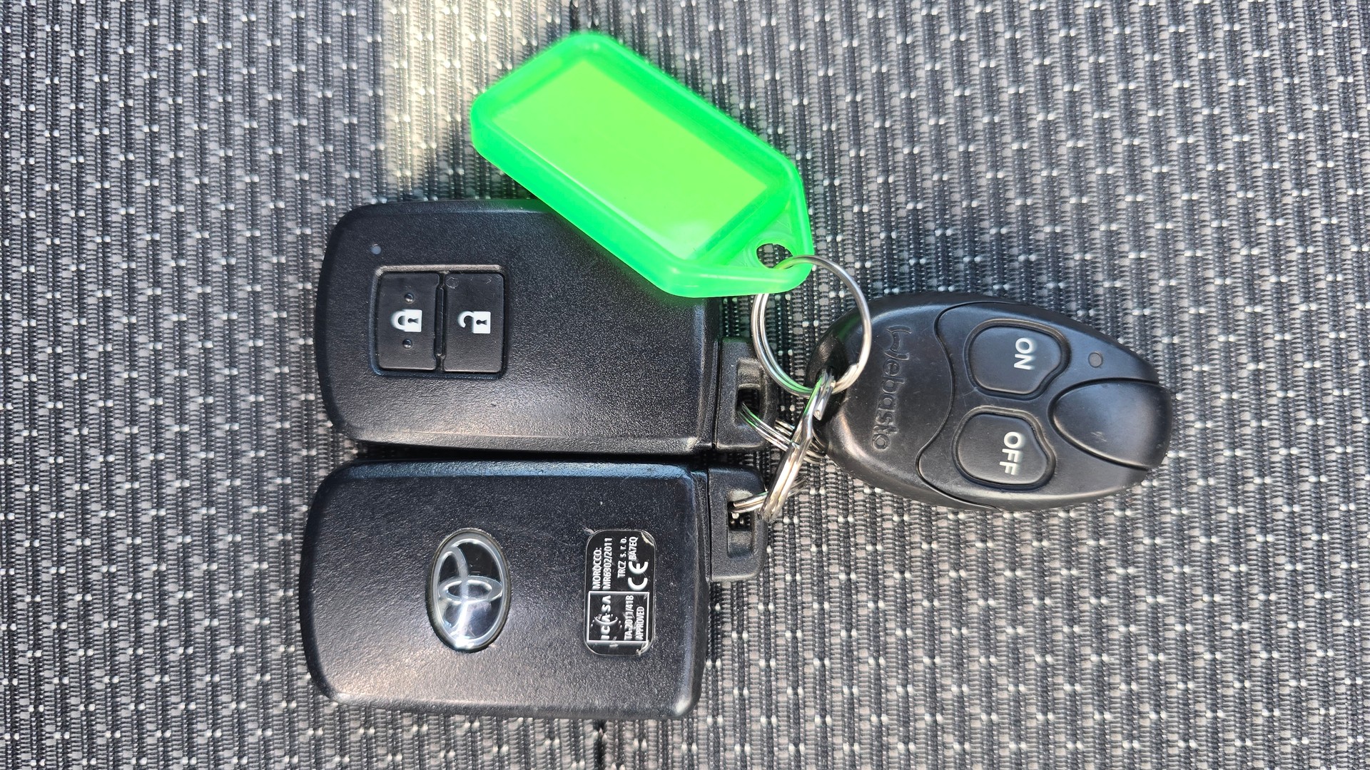 TOYOTA Yaris 1.5 VVT-i Hybrid Trend e-CVT-image-27