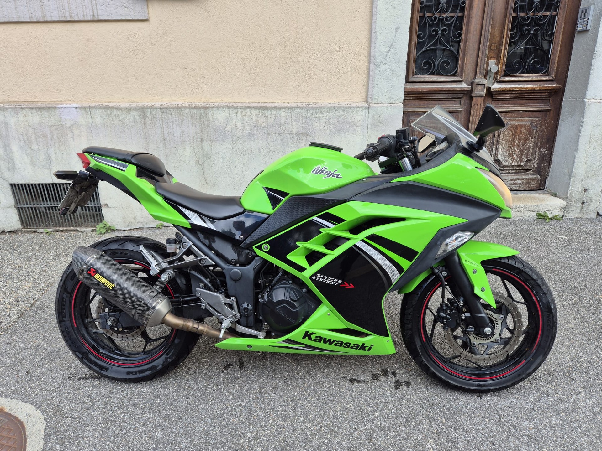 KAWASAKI Ninja 300 ABS
