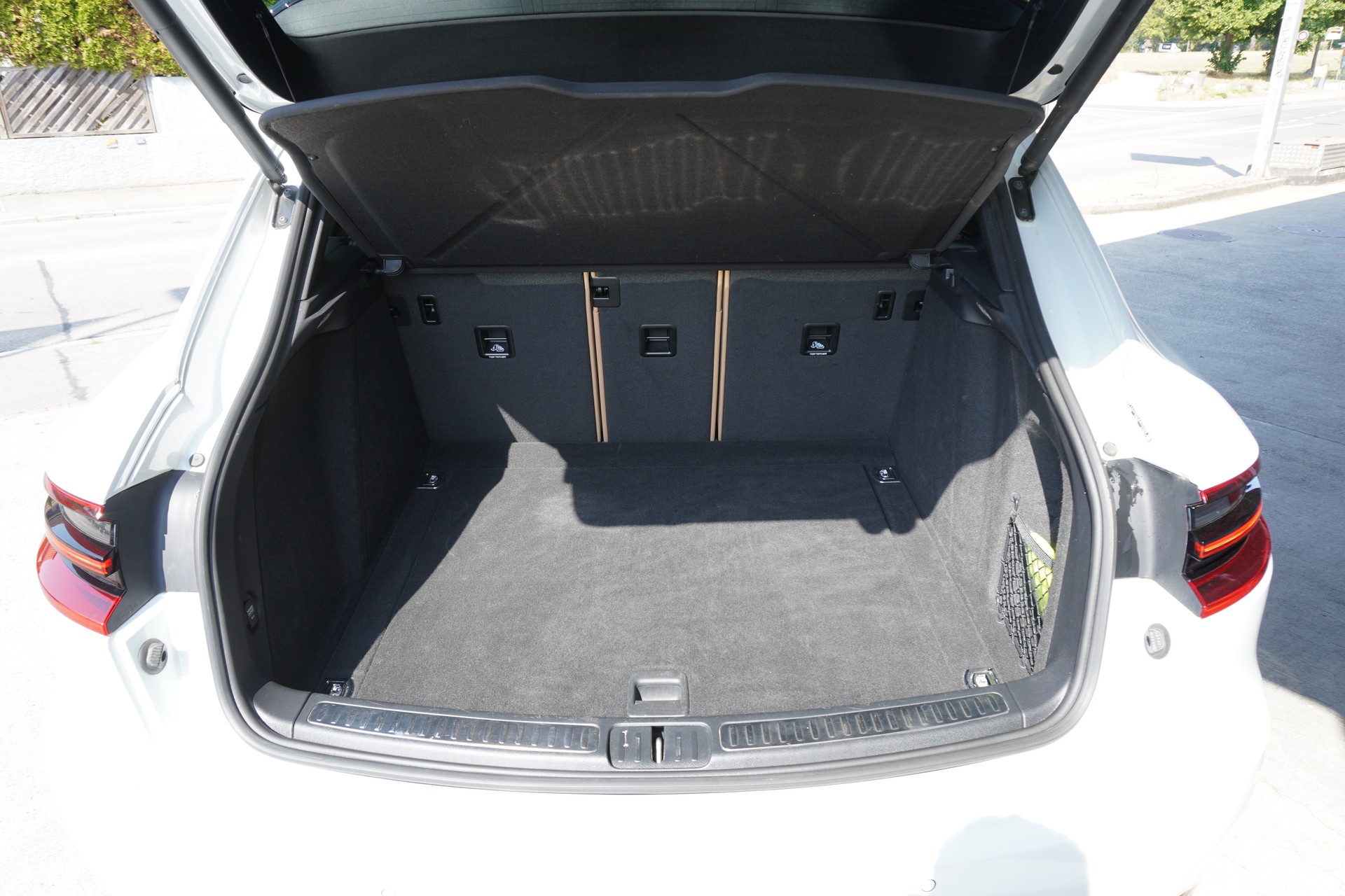 PORSCHE Macan S PDK-image-15