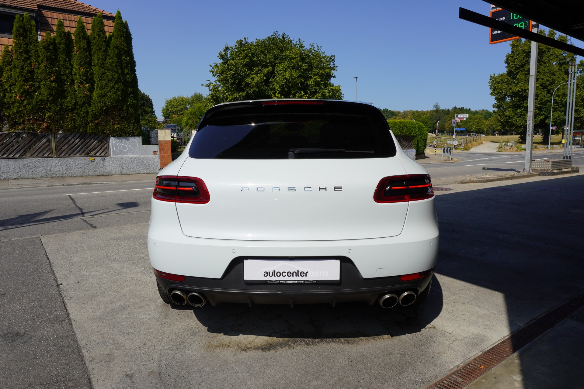 PORSCHE Macan S PDK-image-5