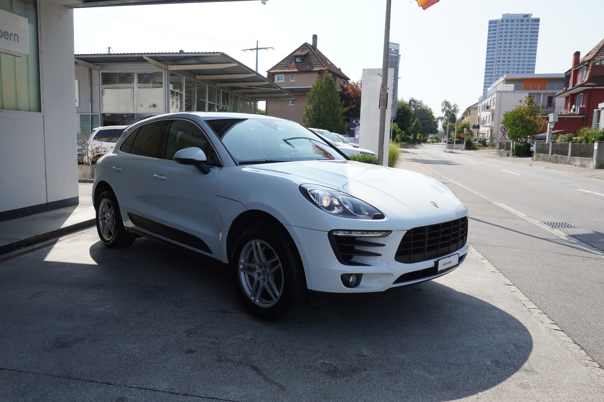 PORSCHE Macan S PDK-image-3