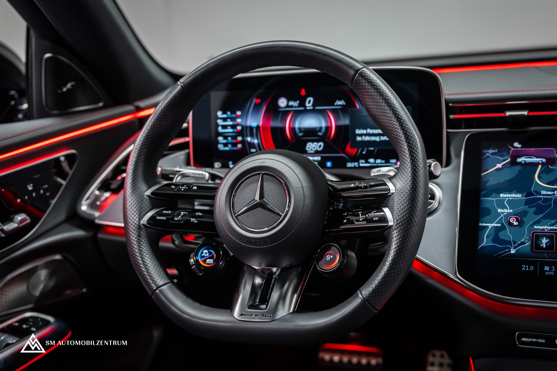 MERCEDES-BENZ E 53 Hybrid AMG 4matic+ 9G-Tronic / 360° / Burmester / Night Paket II / AHK-image-27