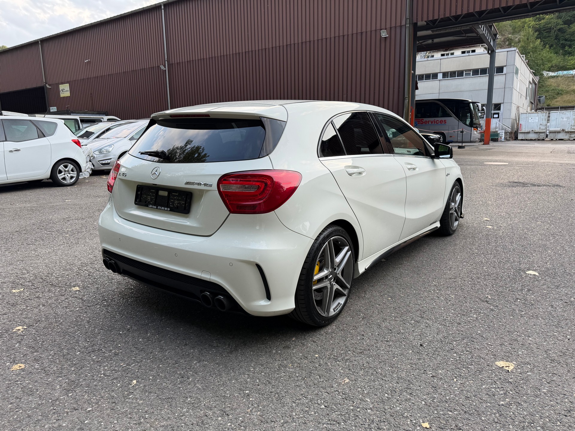 MERCEDES-BENZ A 45 AMG 4Matic Speedshift 7G-DCT-image-4