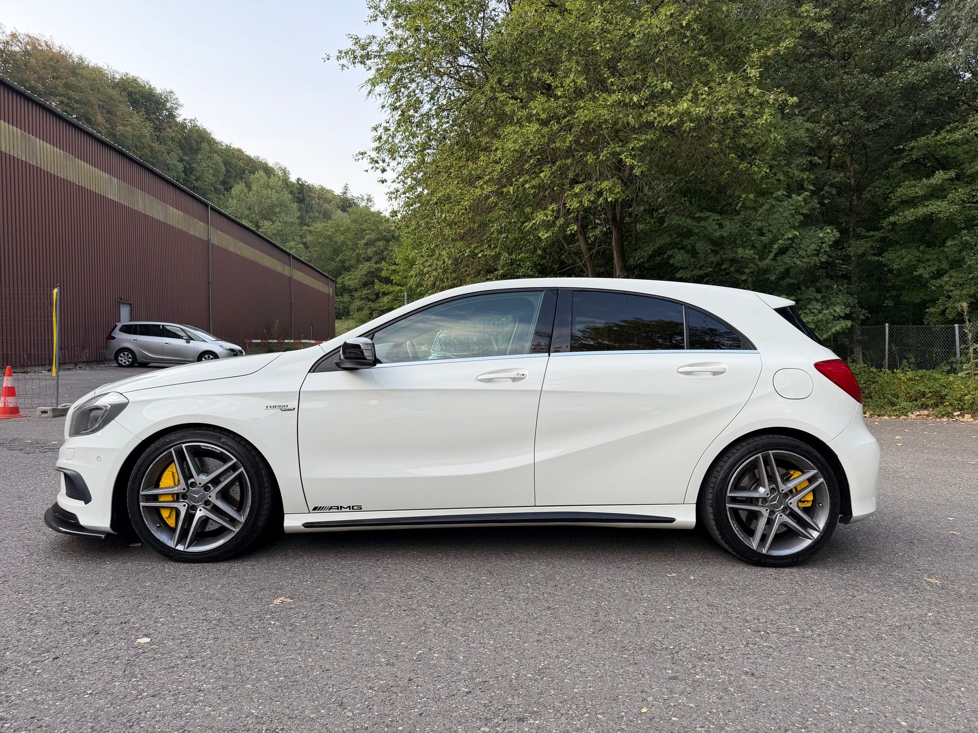 MERCEDES-BENZ A 45 AMG 4Matic Speedshift 7G-DCT-image-2