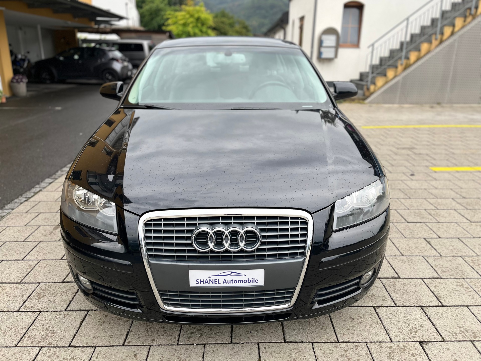 AUDI A3 Sportback 1.8 Turbo FSI Ambition-image-0