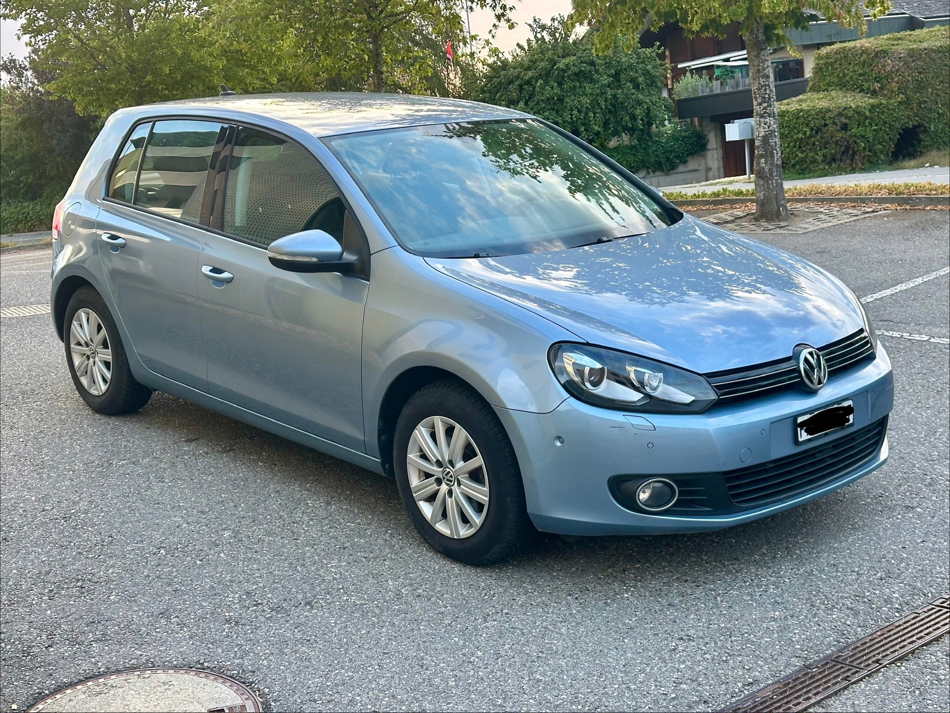 VW Golf 1.2 TSI BlueMotion Technology Team DSG-image-5