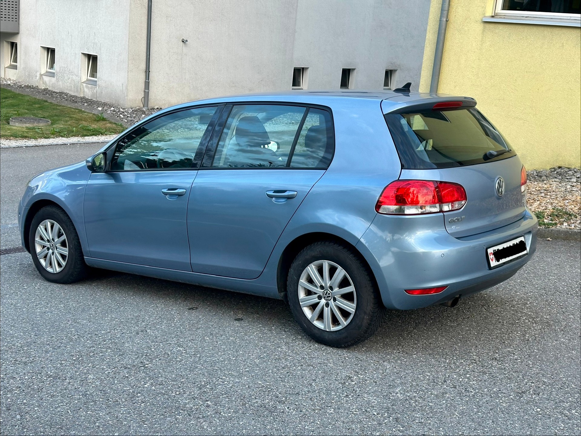 VW Golf 1.2 TSI BlueMotion Technology Team DSG-image-6