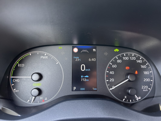 TOYOTA Yaris 1.5 Comfort e-CVT-image-12