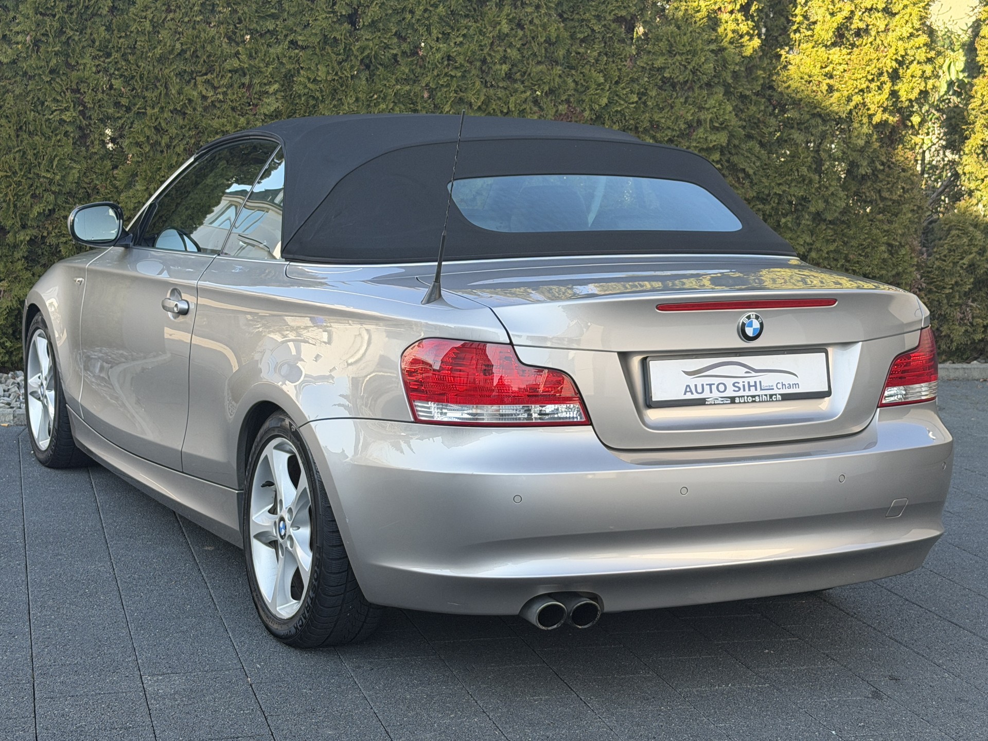 BMW 125i Cabrio Steptronic / Frisch ab MFK-image-11