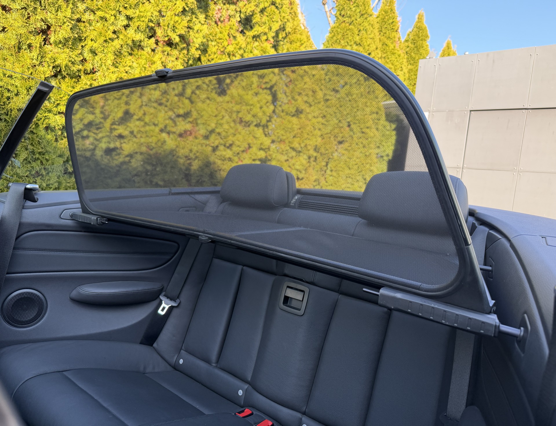 BMW 125i Cabrio Steptronic / Frisch ab MFK-image-25