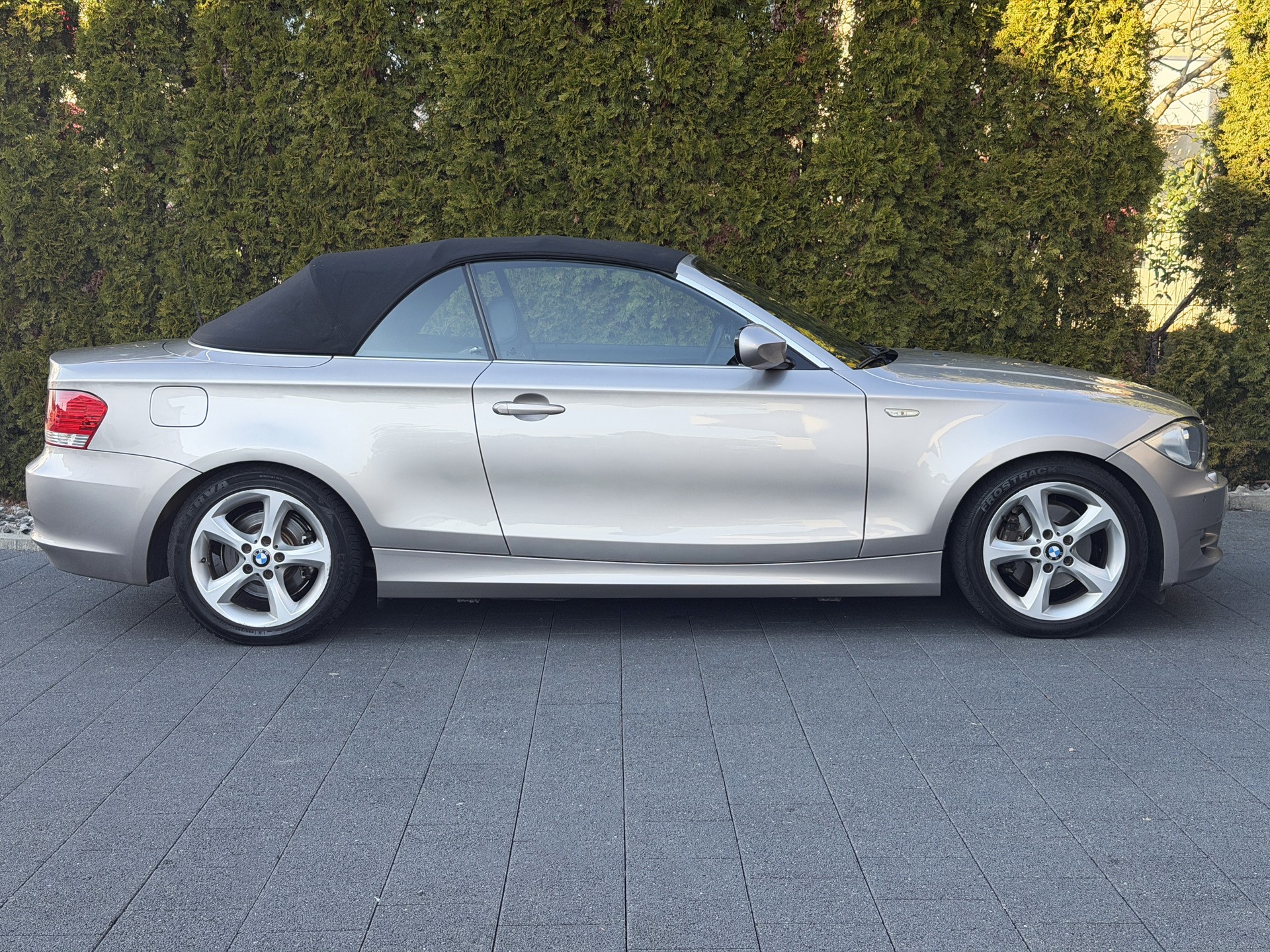 BMW 125i Cabrio Steptronic / Frisch ab MFK-image-9