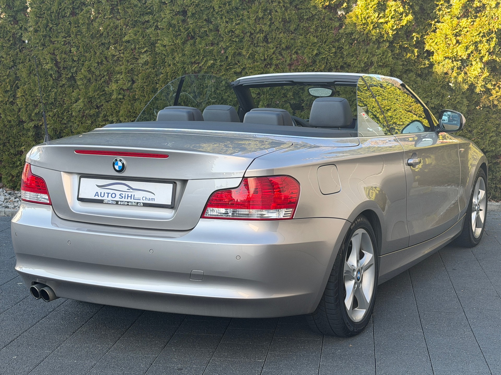 BMW 125i Cabrio Steptronic / Frisch ab MFK-image-14