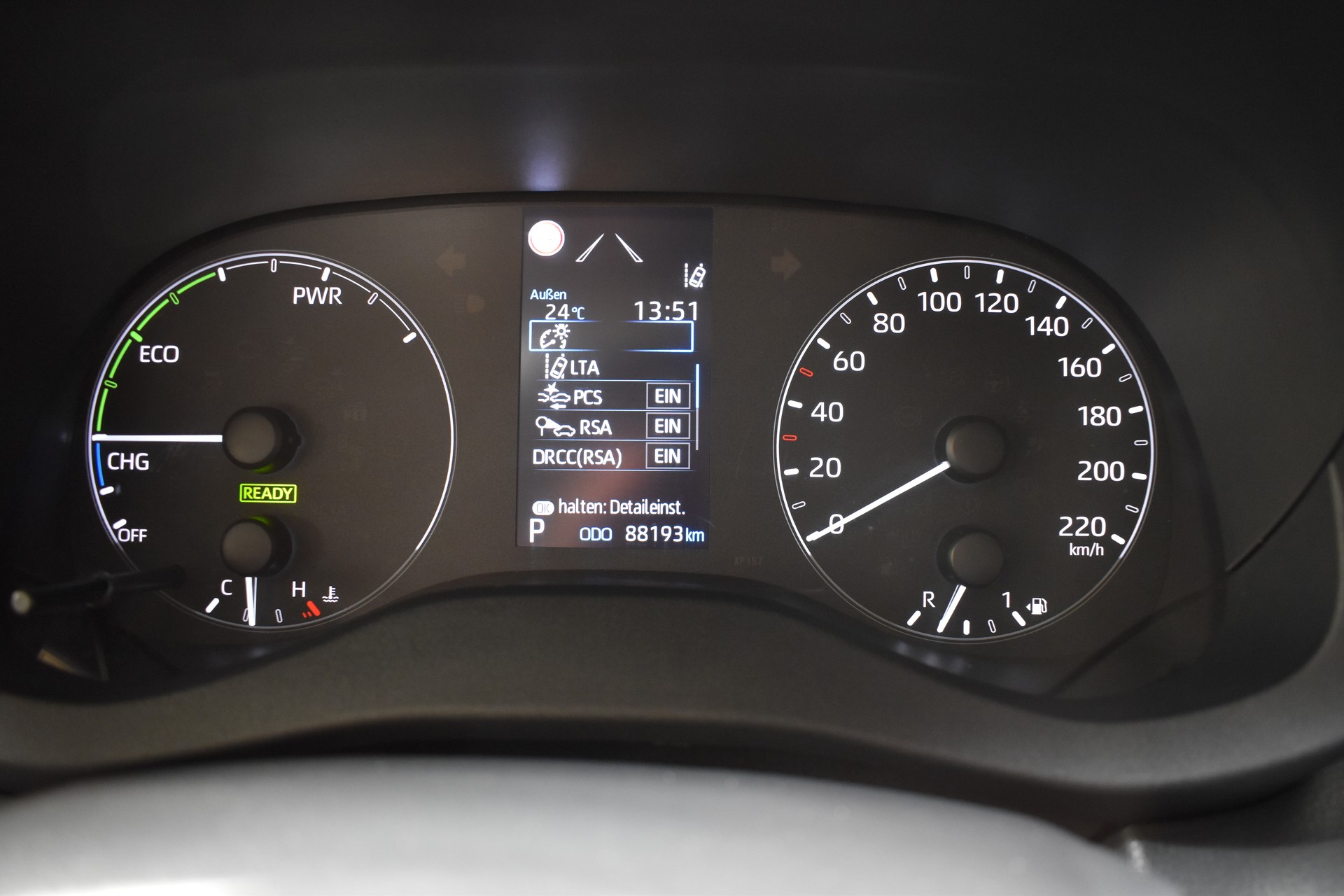 TOYOTA Yaris 1.5 Comfort e-CVT - New Model 2021-image-20