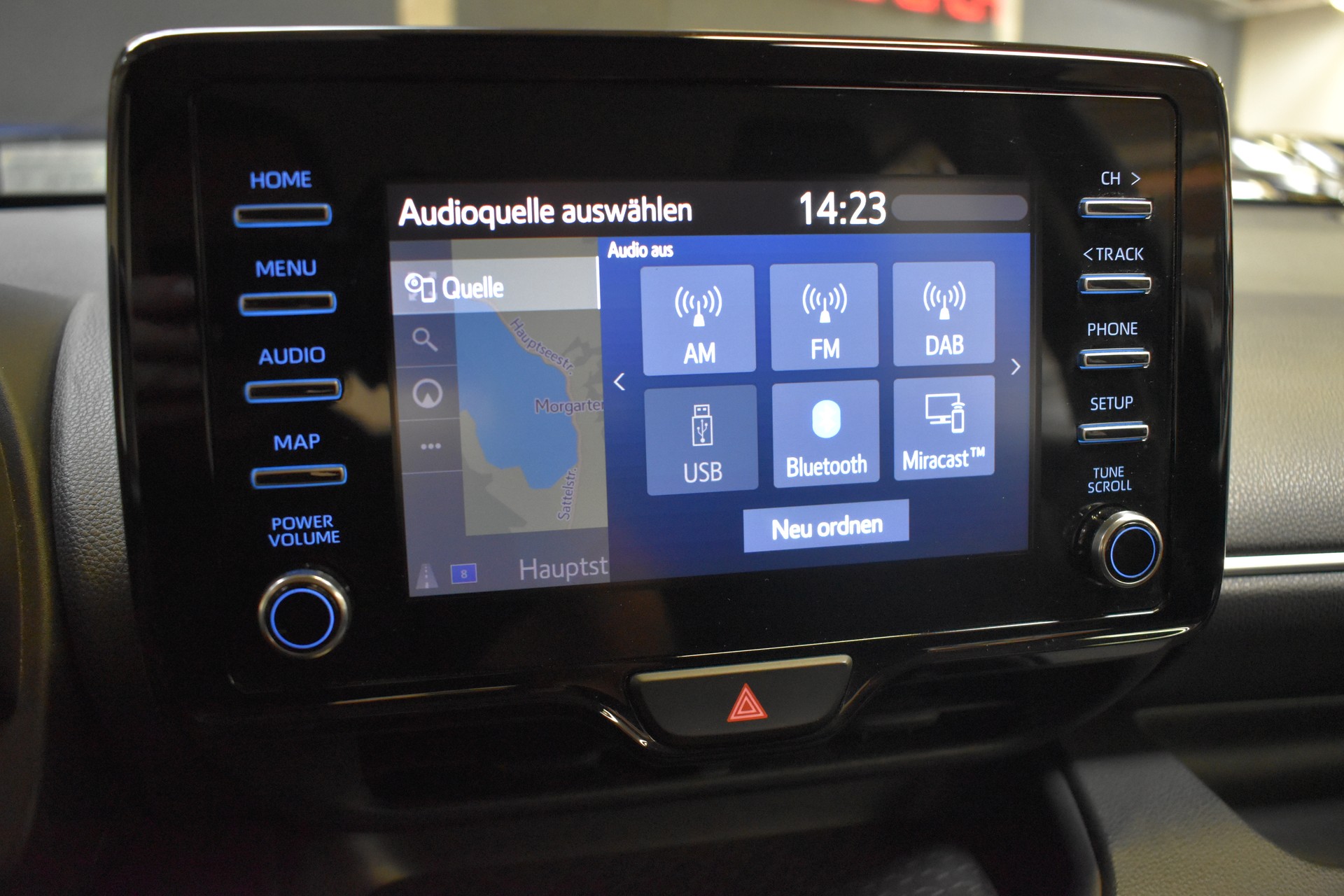 TOYOTA Yaris 1.5 Comfort e-CVT - New Model 2021-image-13