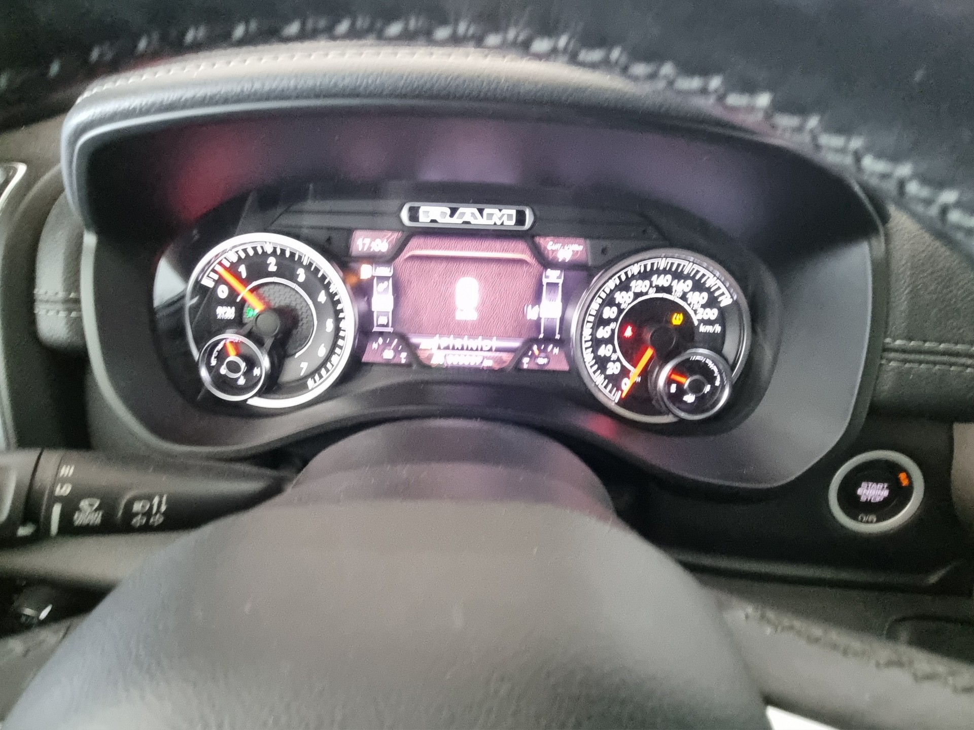 DODGE RAM 1500 Crew Cab Laramie Sport Black Paket · 5.7L-image-10
