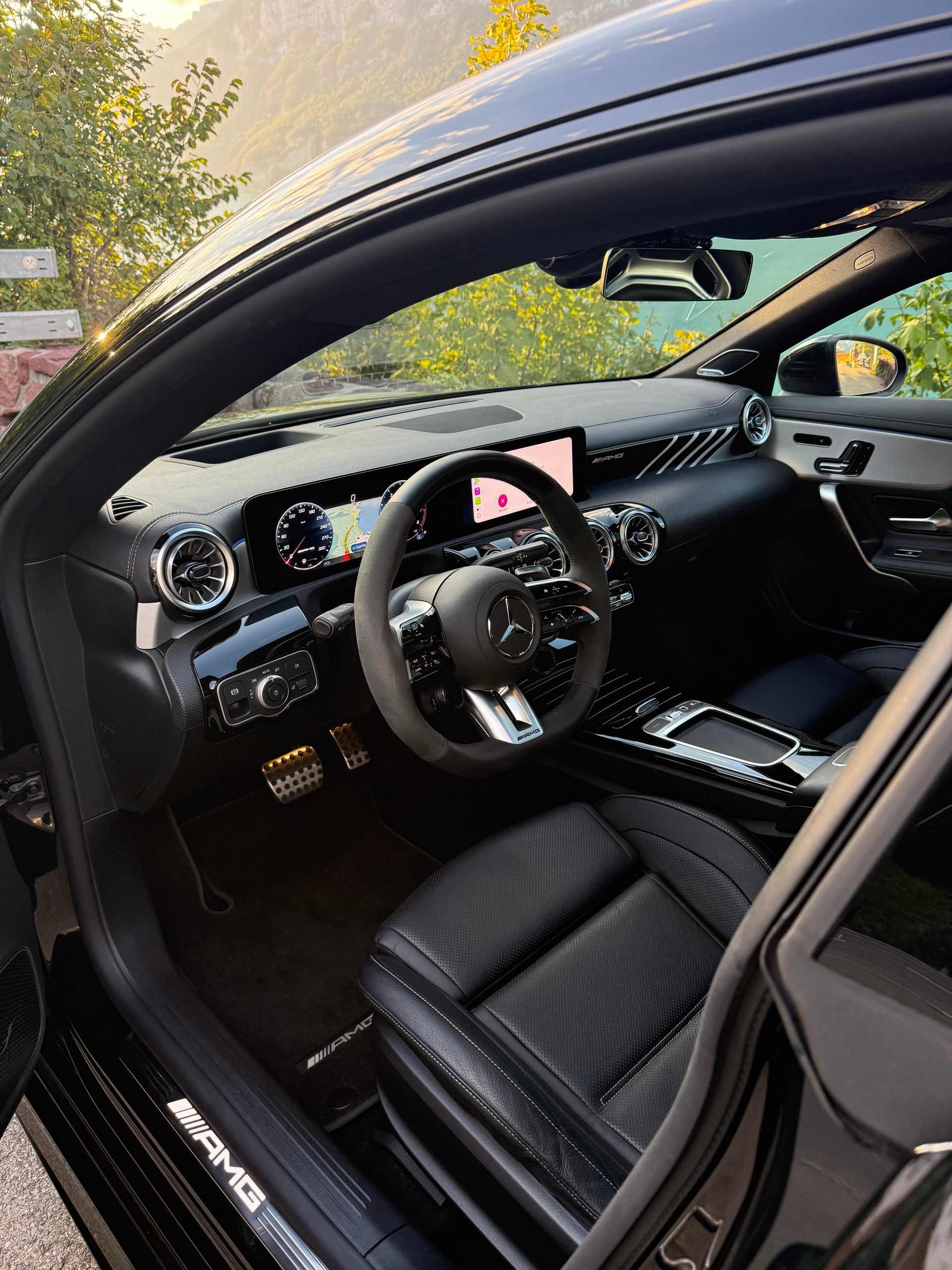 MERCEDES-BENZ CLA 45S AMG 4MATIC+-image-2
