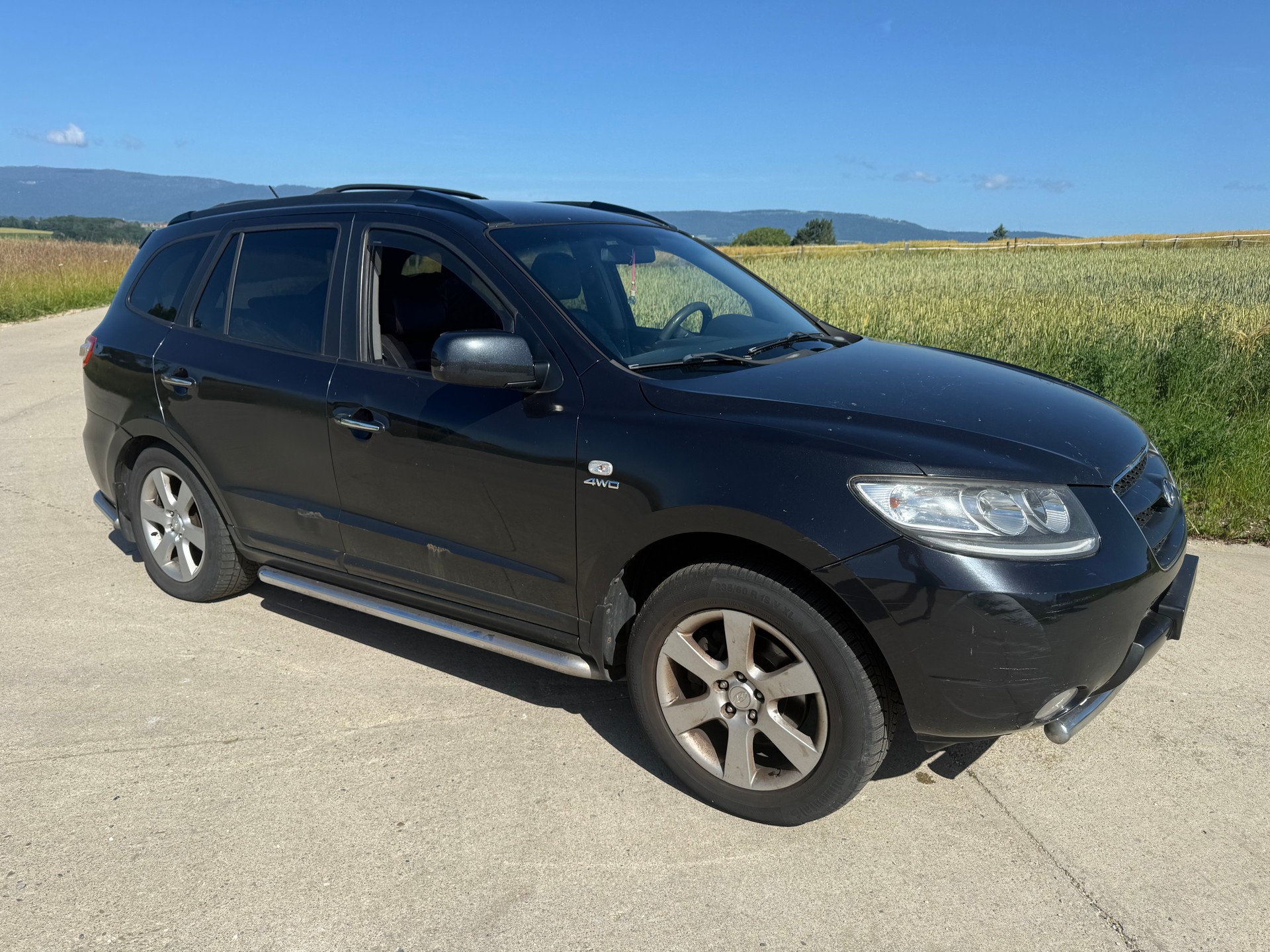 HYUNDAI Santa Fe 2.2 CRDi Premium 4WD Automatic-image-5