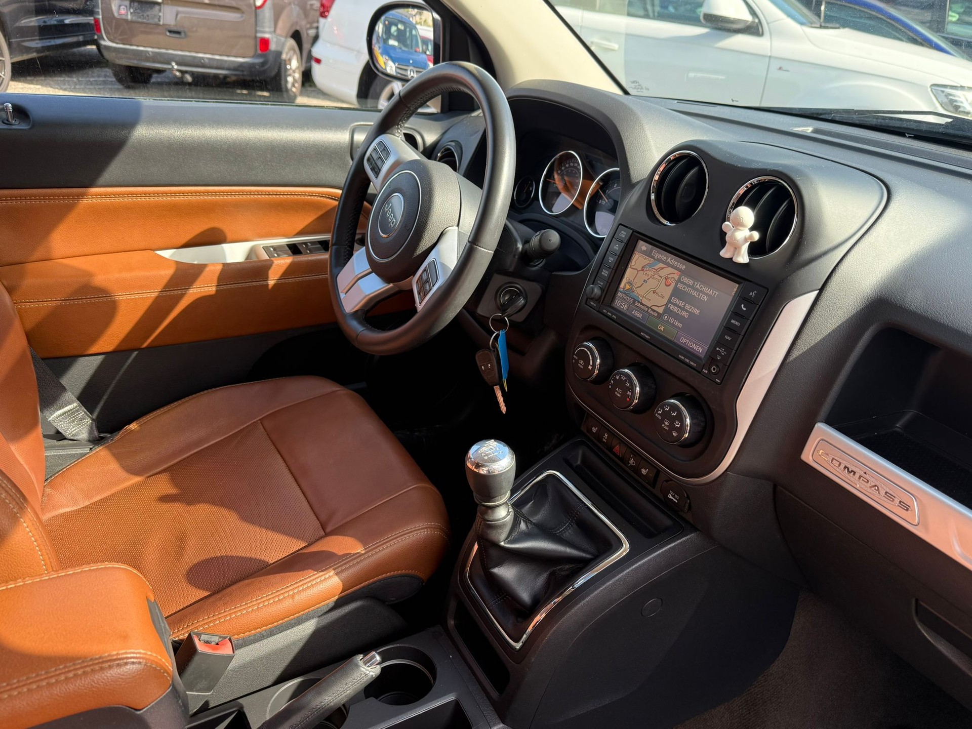 JEEP Compass 2.2 CRD Limited-image-9
