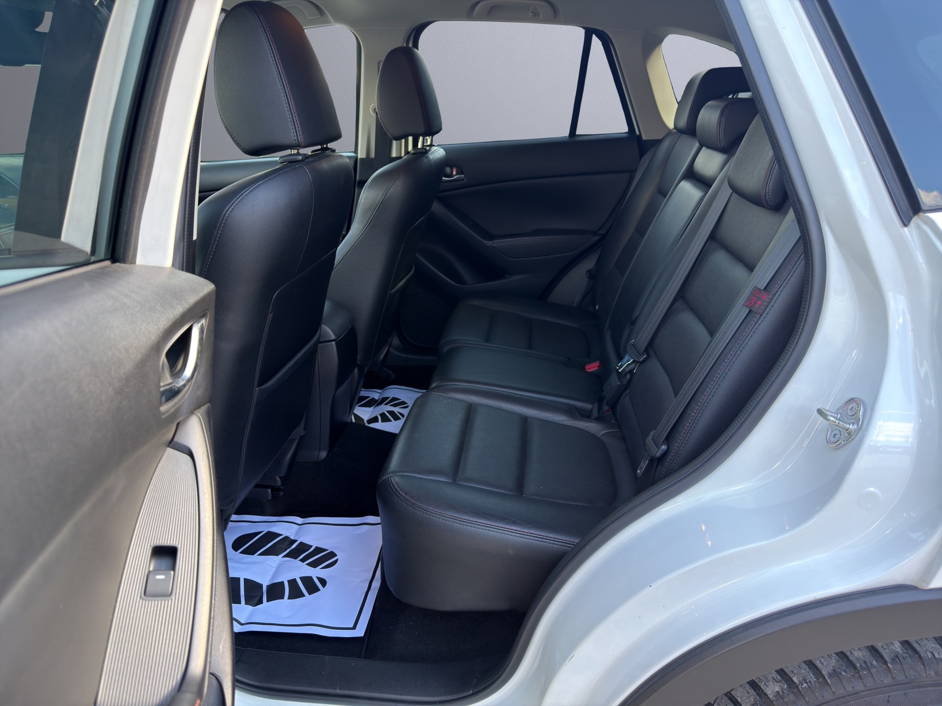 MAZDA CX-5 2.2 D HP Revolution AWD Automatic-image-14