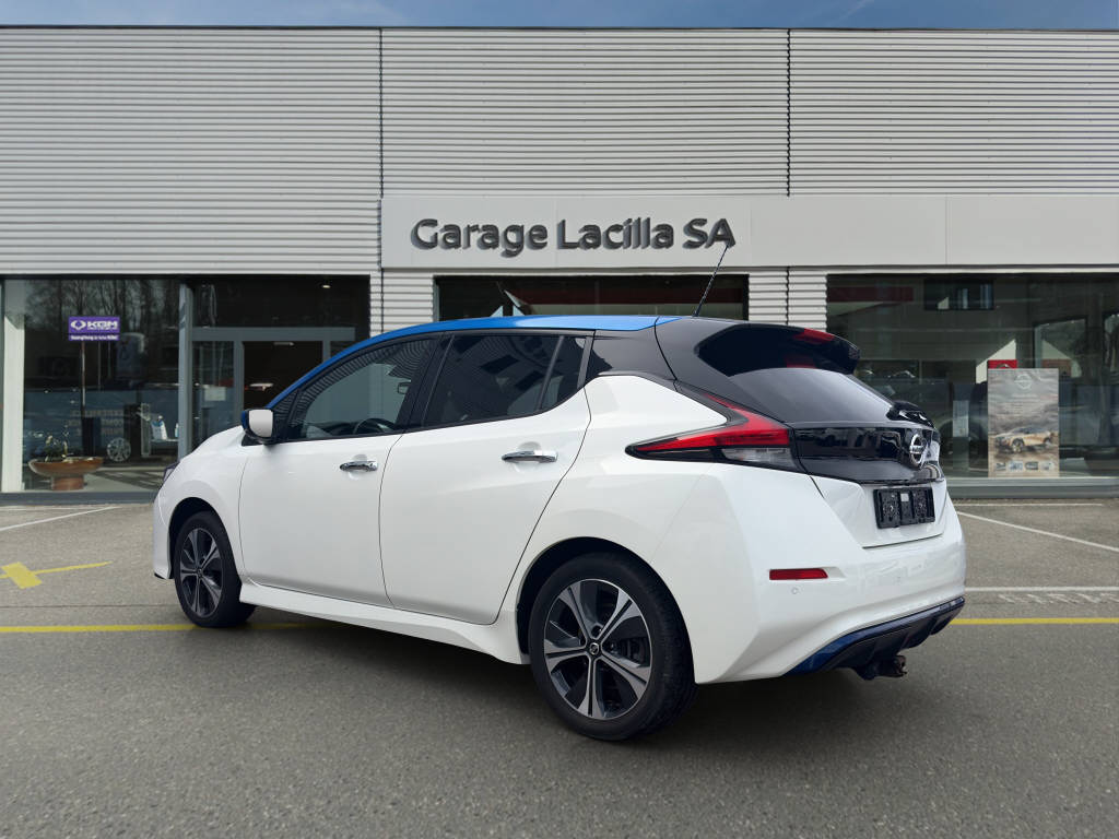 NISSAN Leaf e+ Tekna 62 kWh-image-4