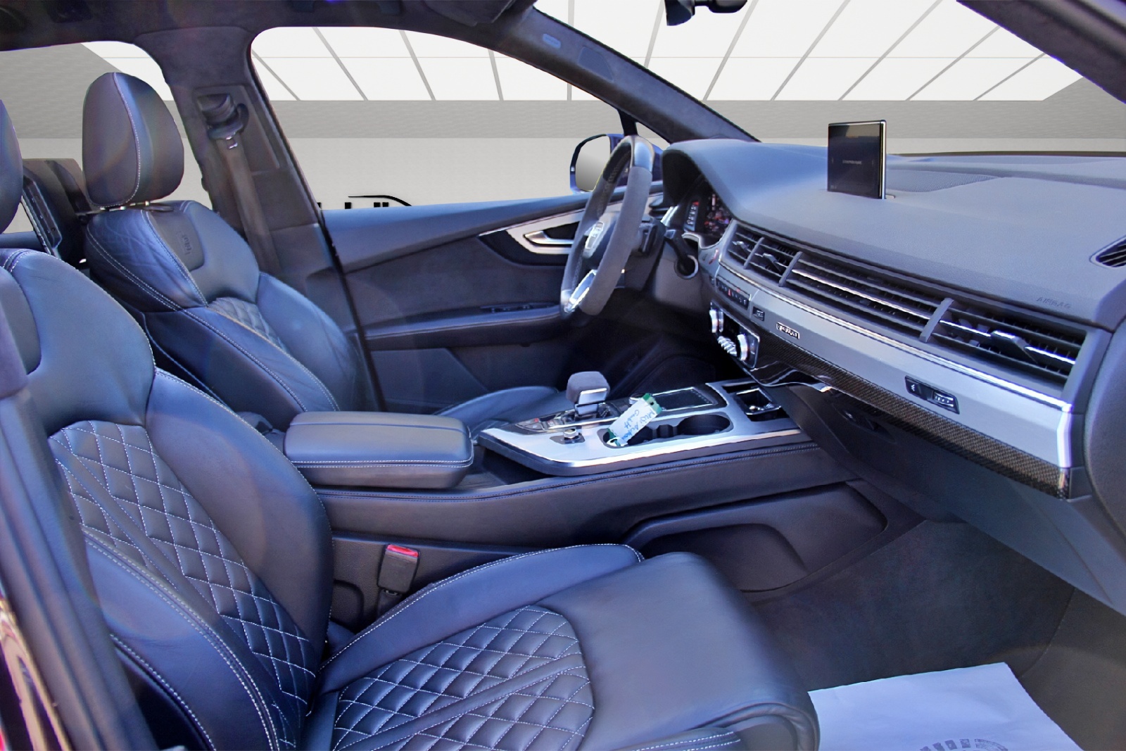 AUDI SQ7 4.0 TDI quattro tiptronic-image-12
