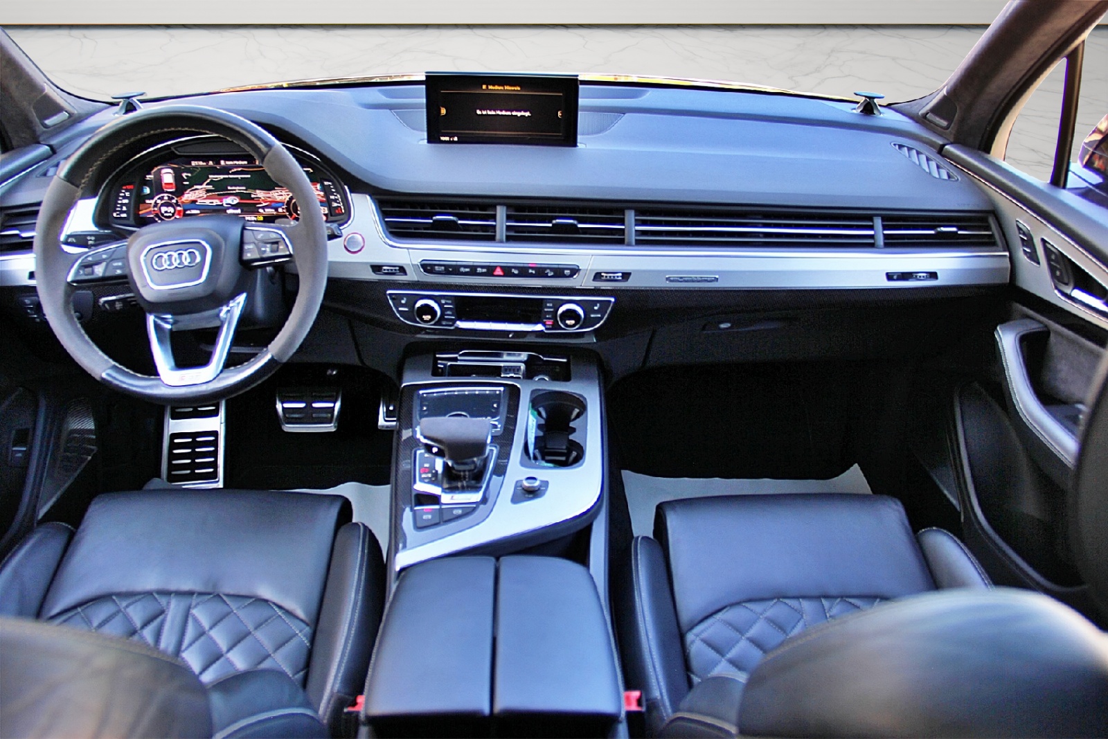 AUDI SQ7 4.0 TDI quattro tiptronic-image-10