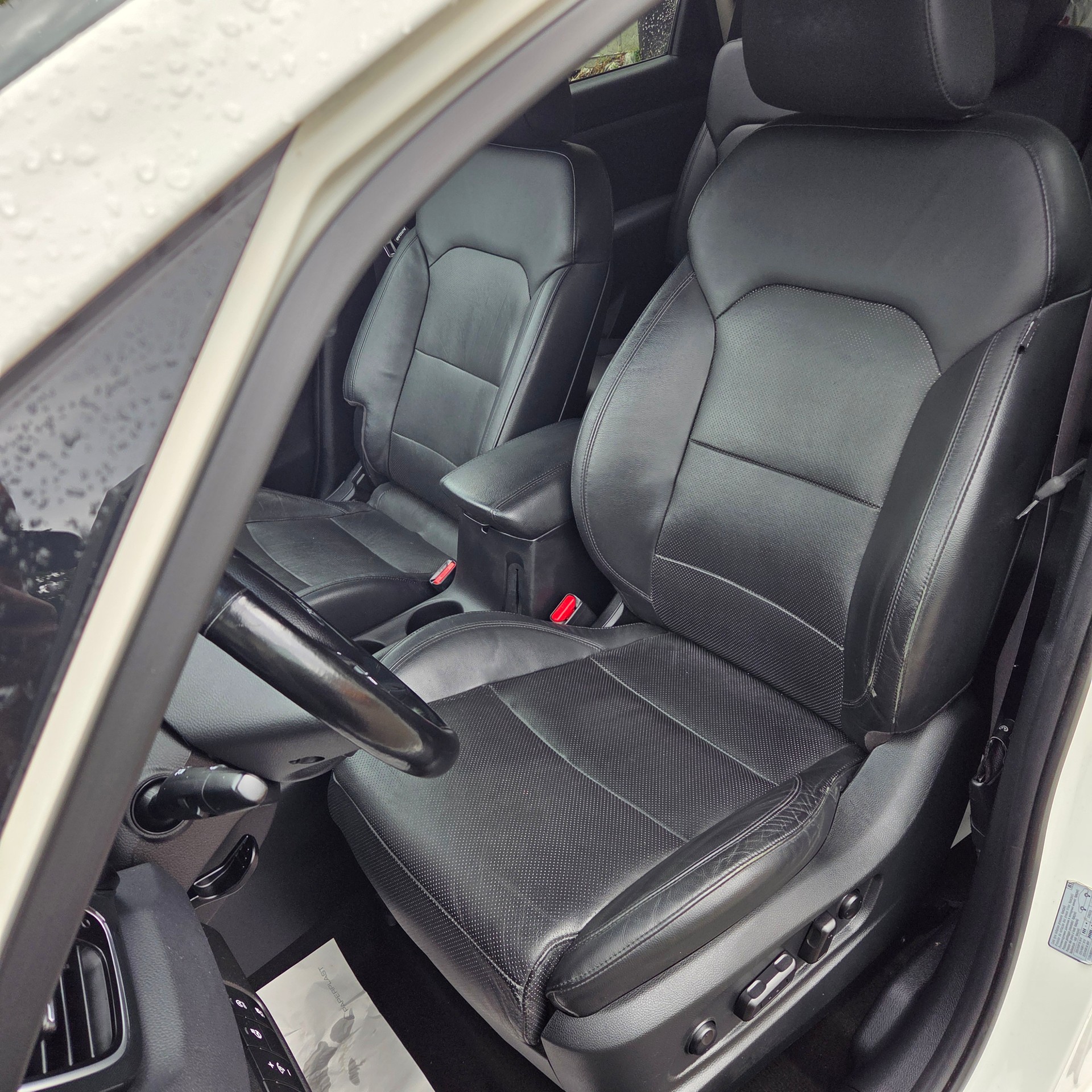 KIA Carens 1.7 CRDi Swiss Eco Edition DCT-image-8