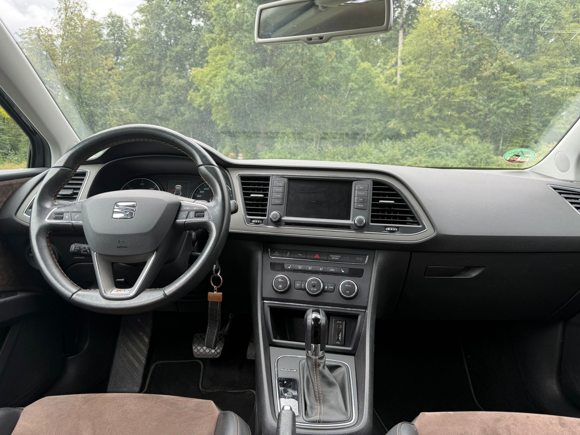 SEAT Leon ST 2.0 TDI X-Perience 4Drive DSG-image-6