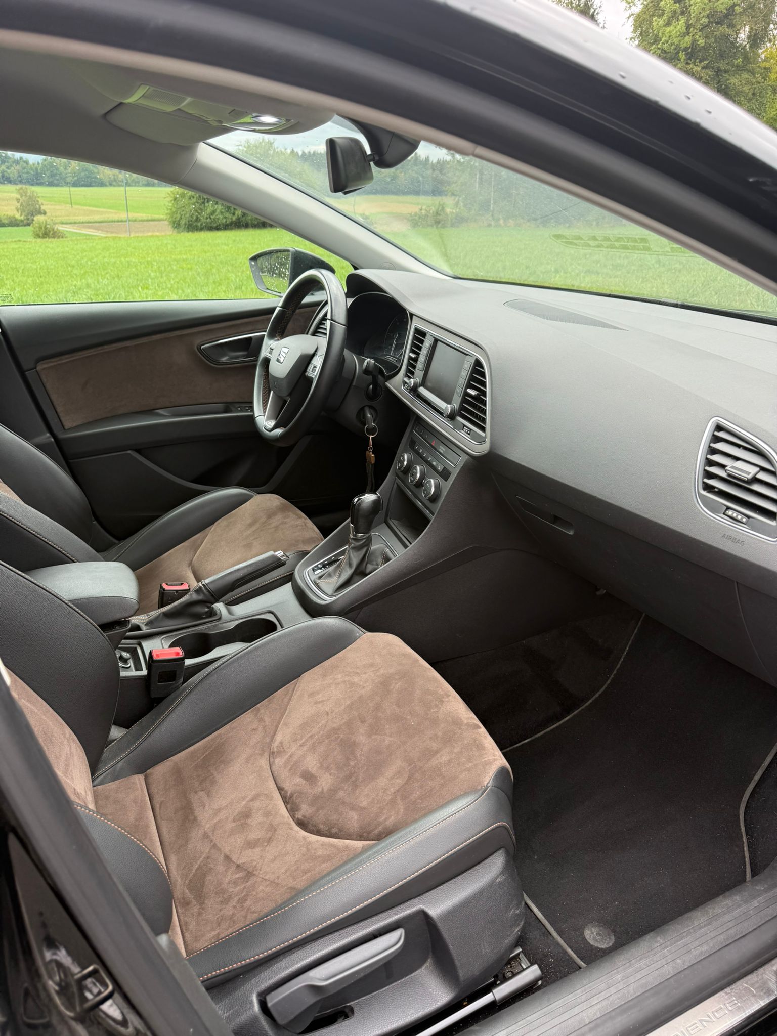 SEAT Leon ST 2.0 TDI X-Perience 4Drive DSG-image-7