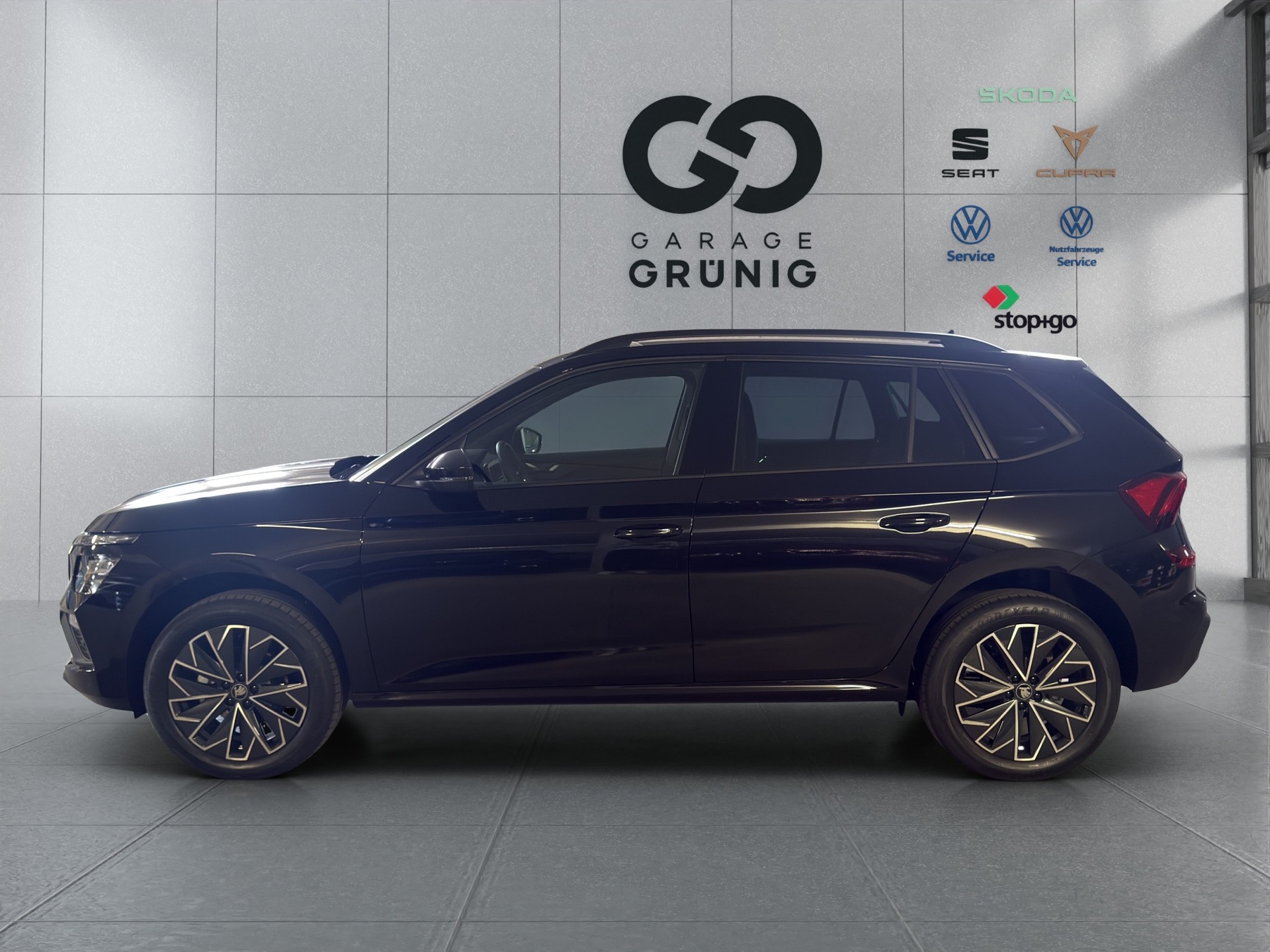 SKODA Kamiq 1.0 TSI Dynamic DSG-showroom-element-2