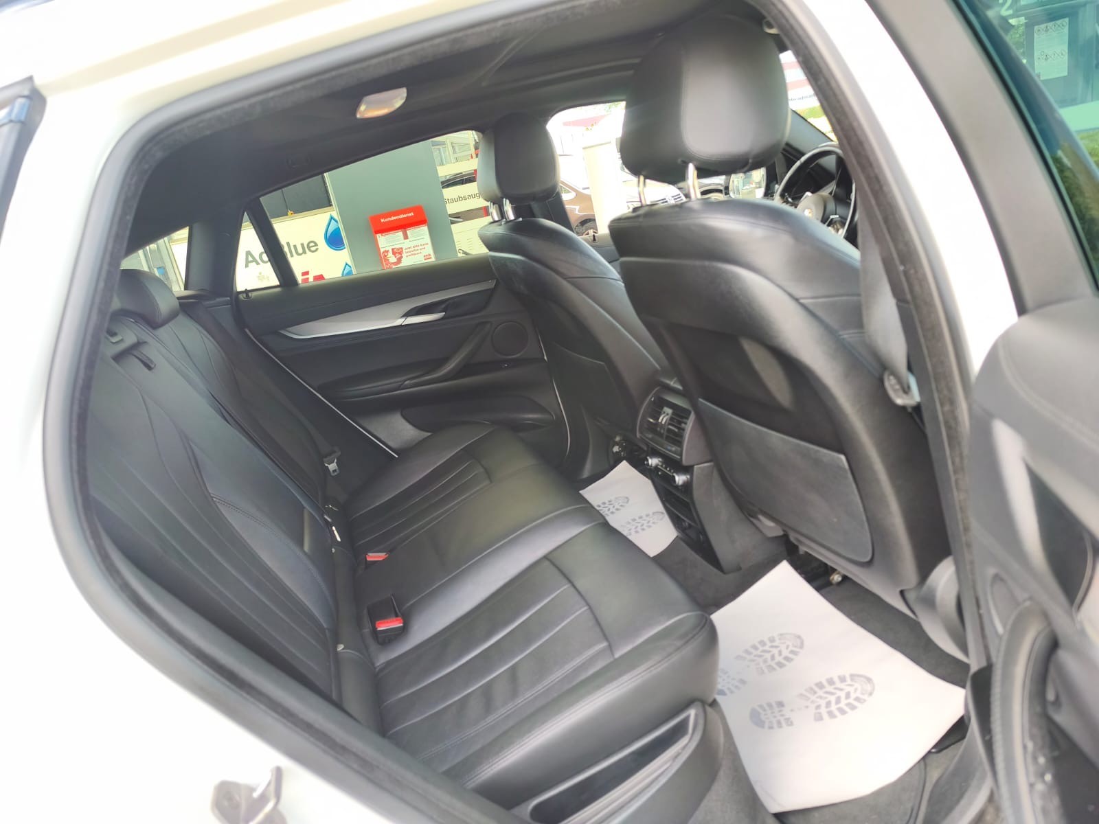 BMW X6 xDrive 40d M Packt Steptronic-image-15