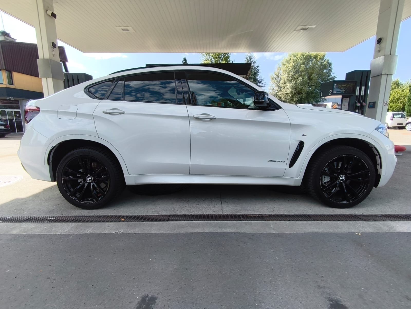 BMW X6 xDrive 40d M Packt Steptronic-image-7