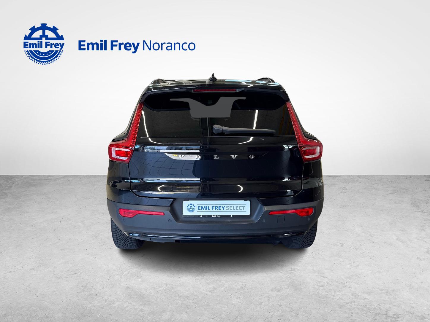 VOLVO XC40 1.5 T5 PiH Plus Dark-image-3