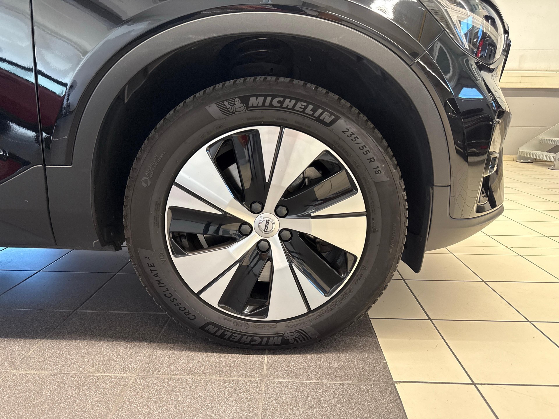 VOLVO XC40 1.5 T5 PiH Plus Dark-image-14