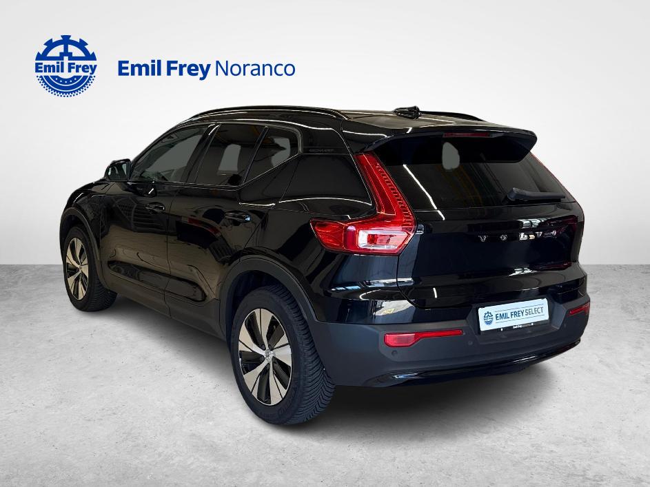 VOLVO XC40 1.5 T5 PiH Plus Dark-image-2