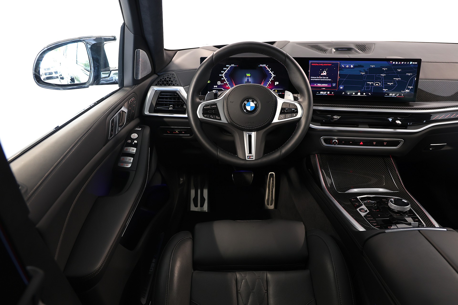 BMW X7 M60i-image-8