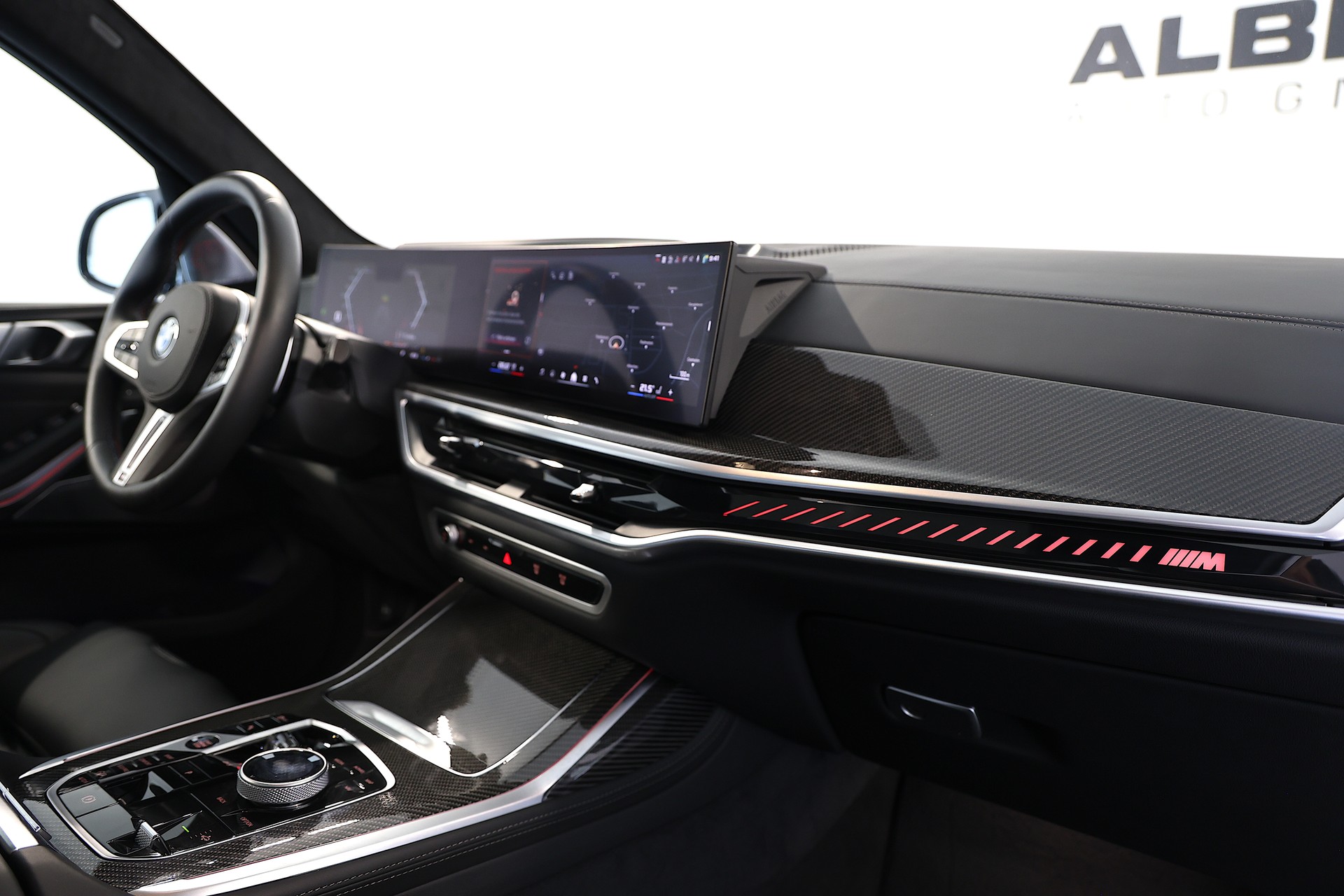 BMW X7 M60i-image-13