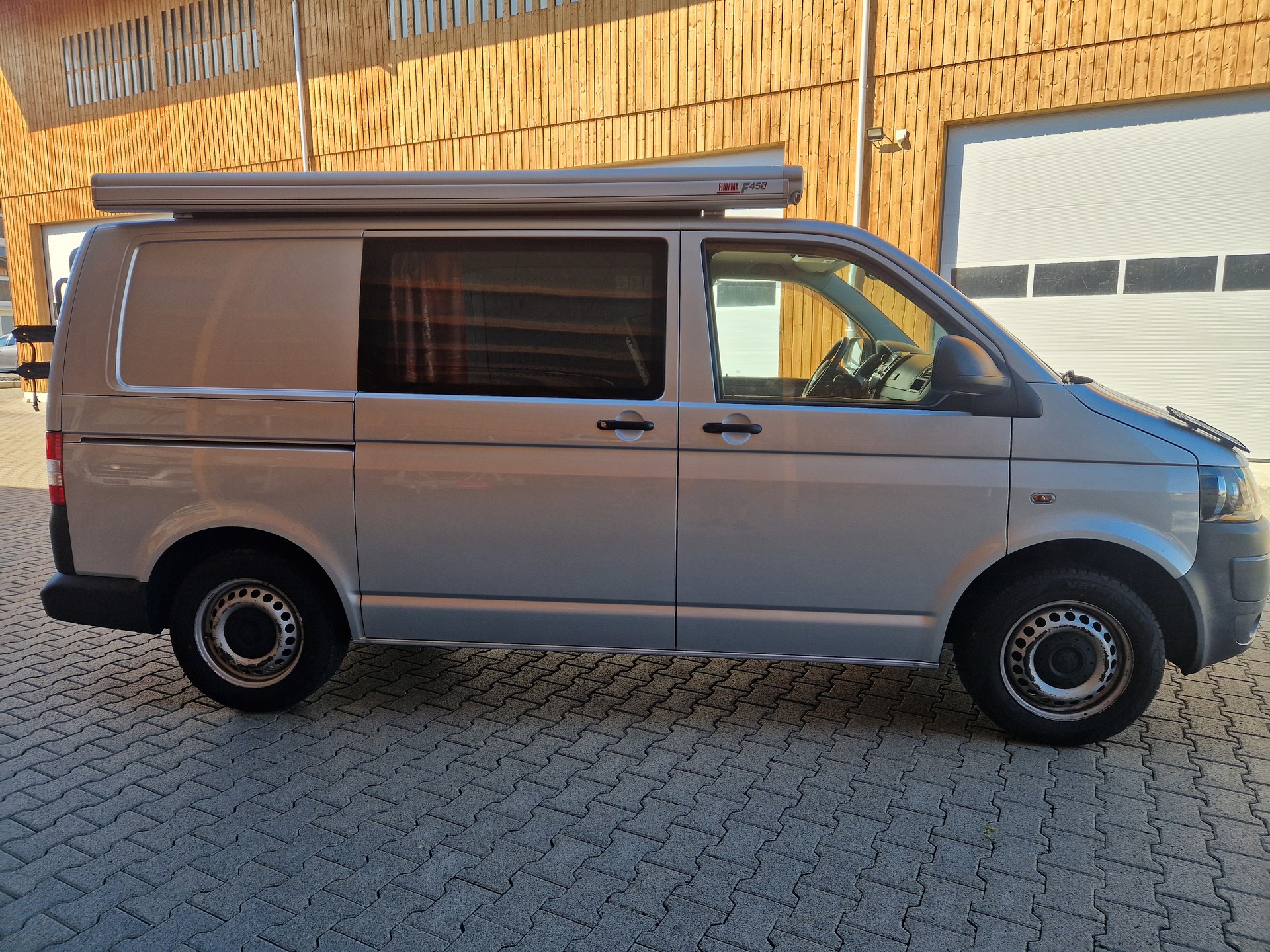 VW T5 2.0 TDI 4Motion-image-6