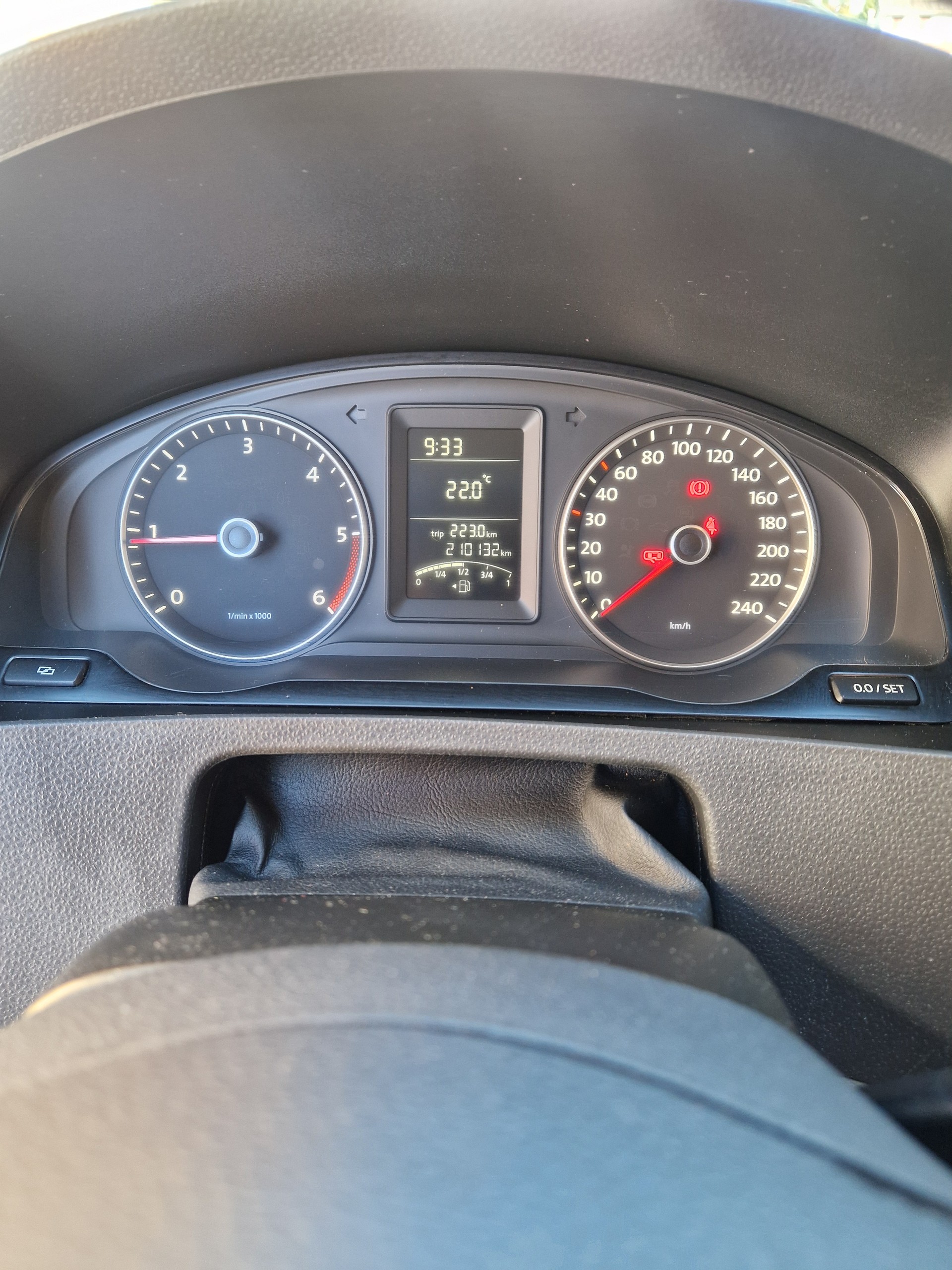 VW T5 2.0 TDI 4Motion-image-12