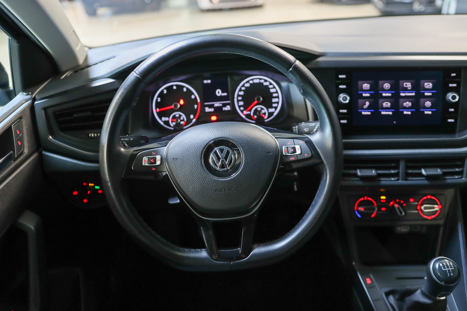 VW Polo 1.0 BMT Comfortline-image-10