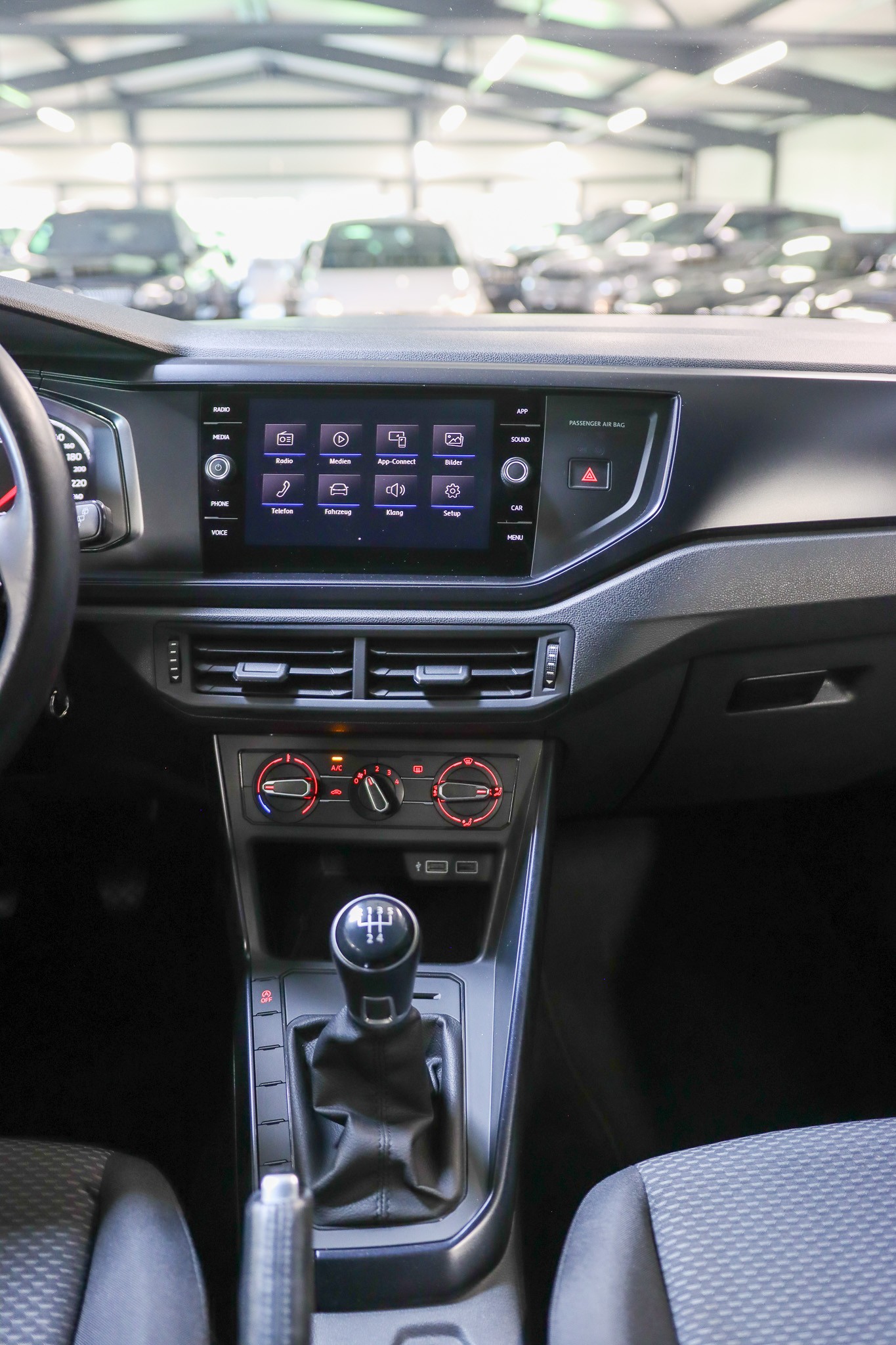 VW Polo 1.0 BMT Comfortline-image-11