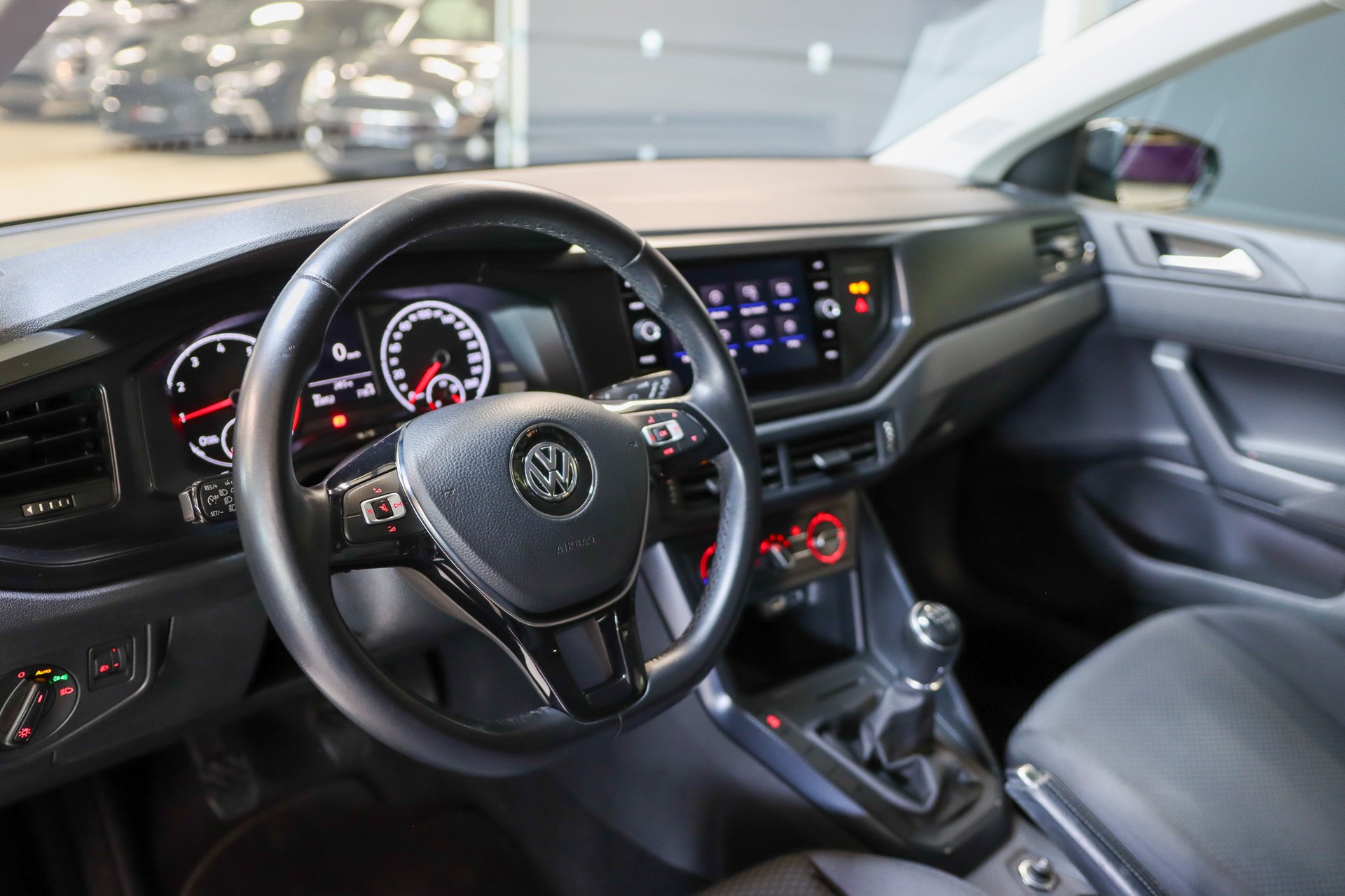 VW Polo 1.0 BMT Comfortline-image-9
