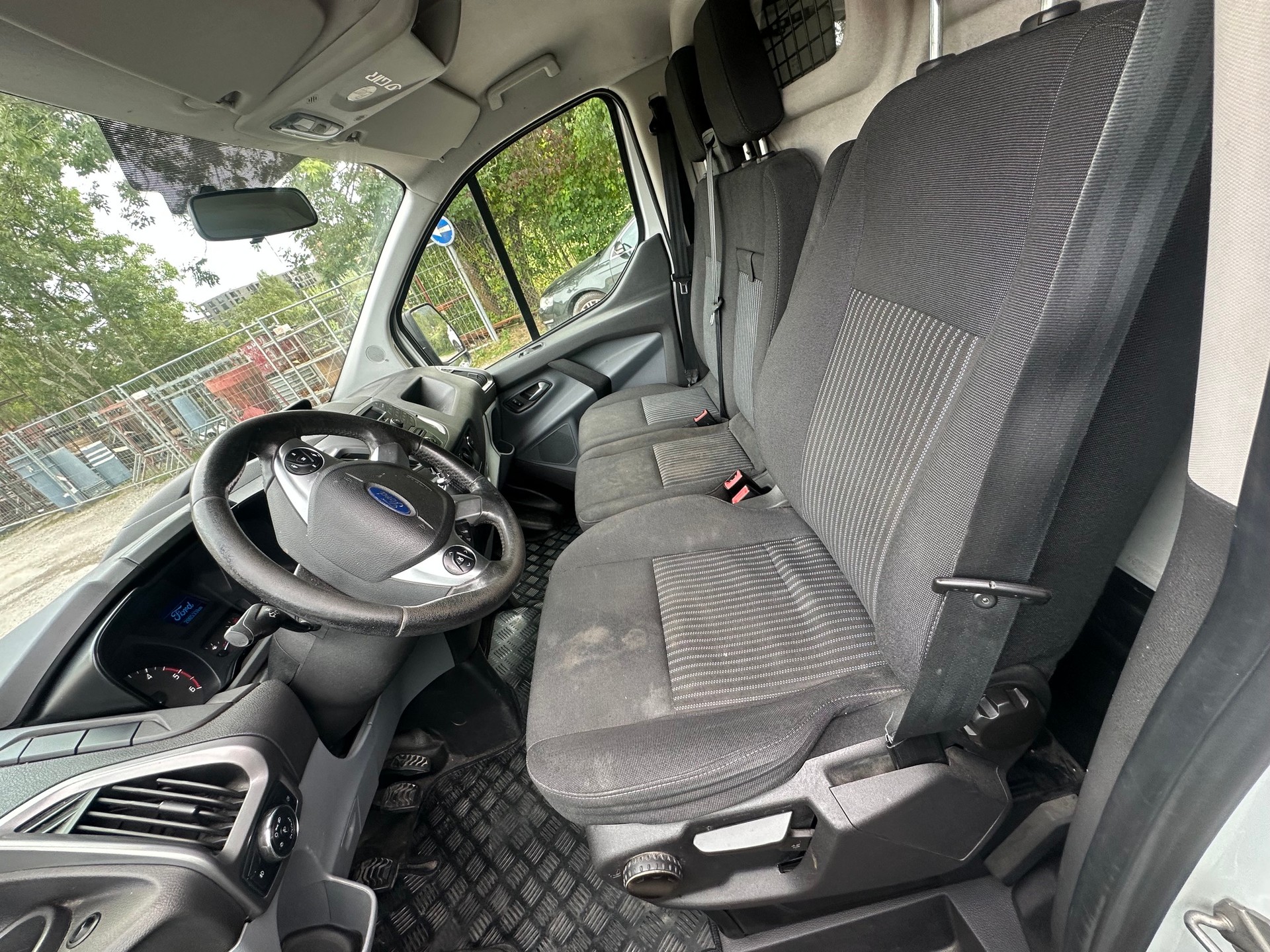 FORD Transit Custom Van 310 L1H1 Limited-image-1