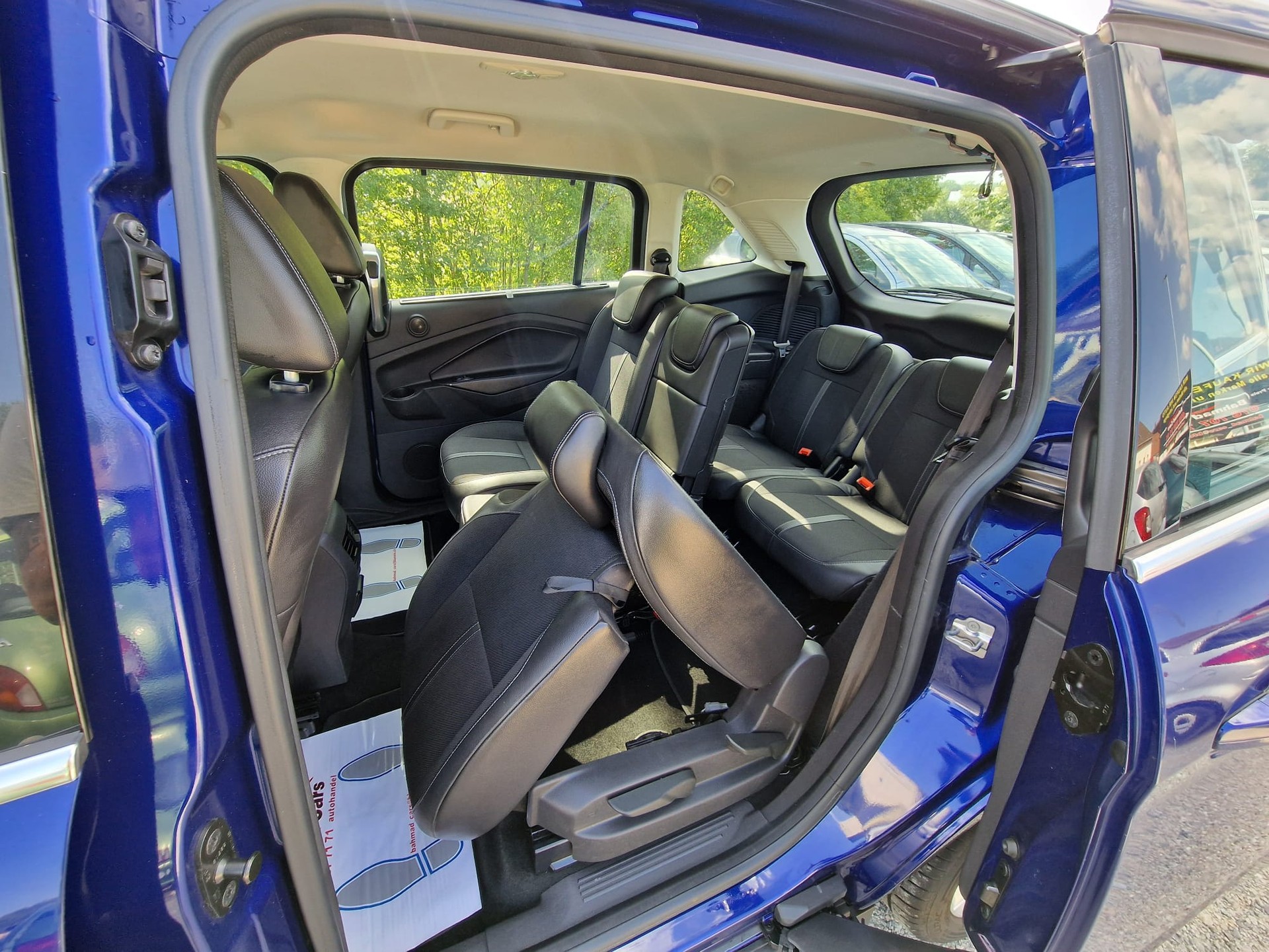 FORD GrC-Max 1.5TDCi Titanium X-image-8