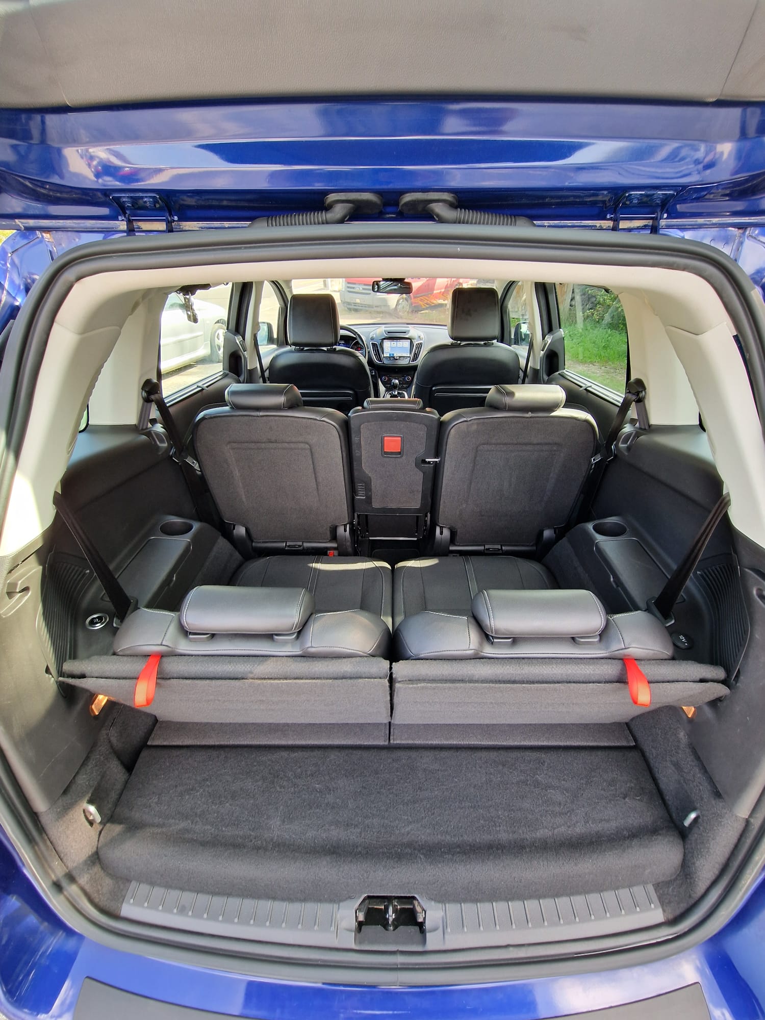 FORD GrC-Max 1.5TDCi Titanium X-image-10