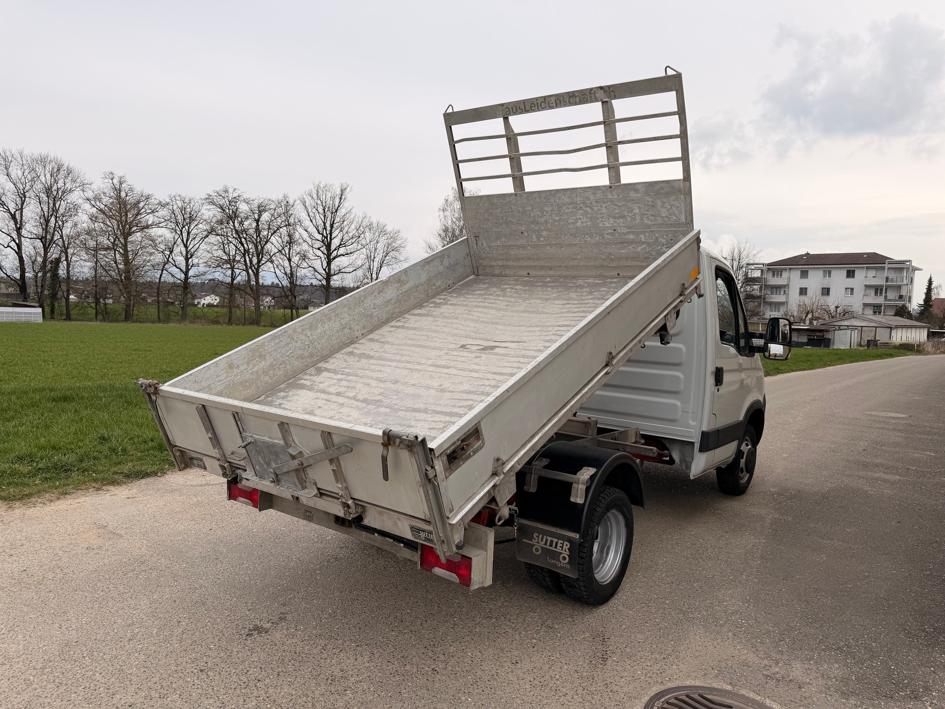 IVECO 35 C 15-image-1