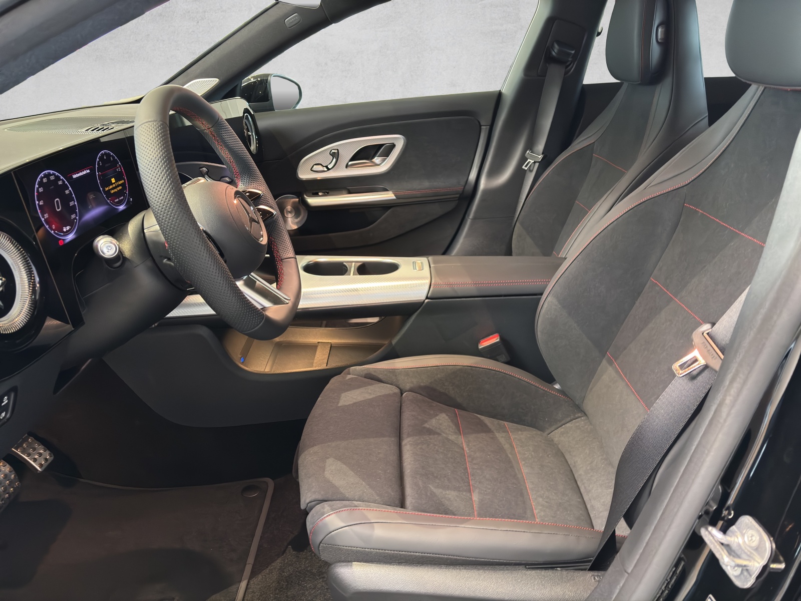 MERCEDES-BENZ CLA 220 AMG Line 4matic C178-image-10